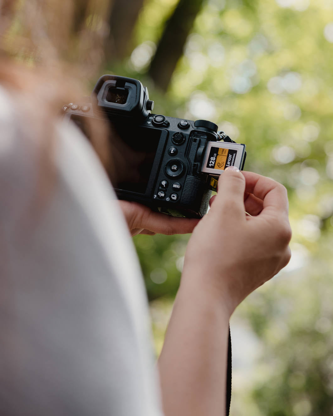 Lexar CFexpress Pro Gold R1750/W1500 Memory Card
