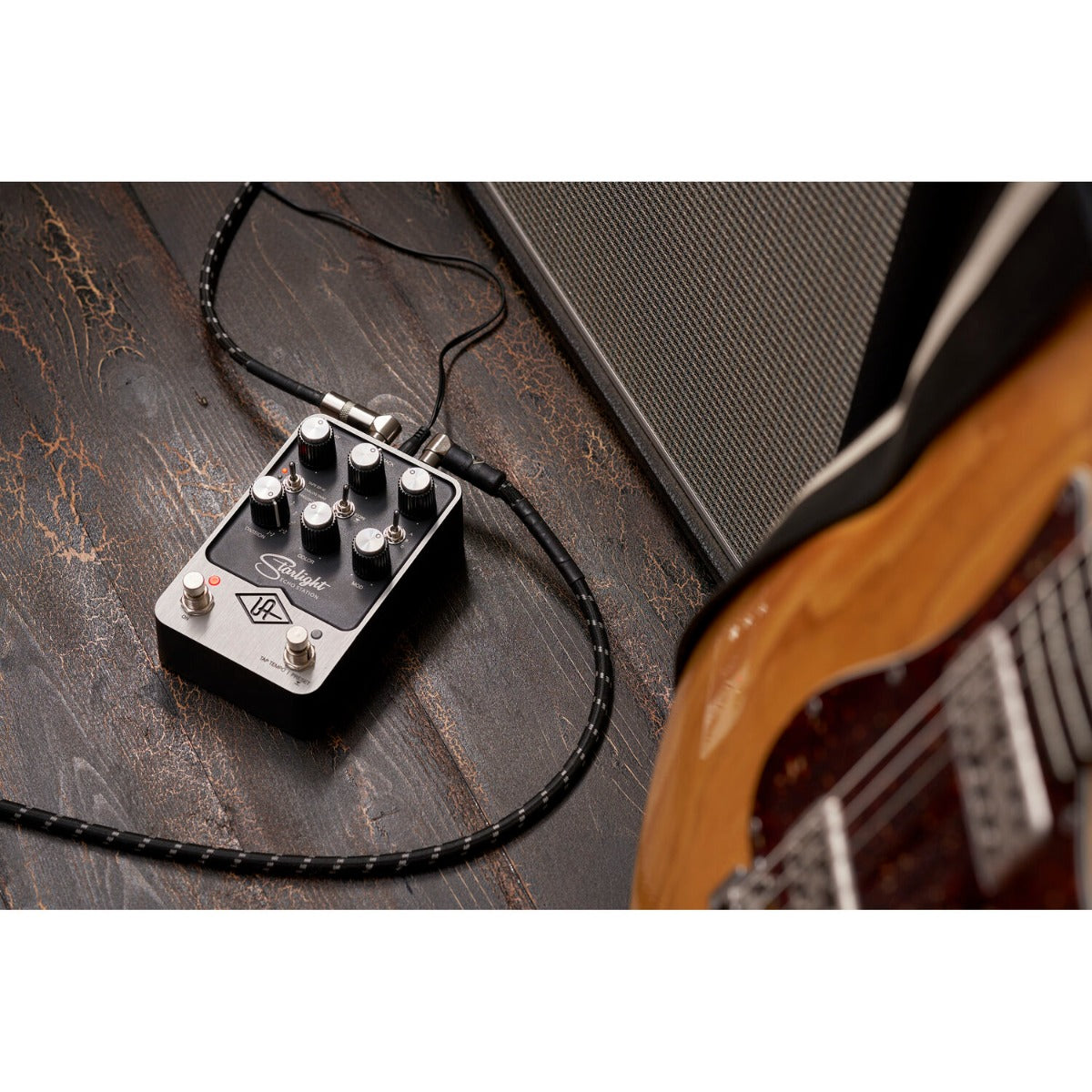 Universal Audio UAFX Starlight Echo Station