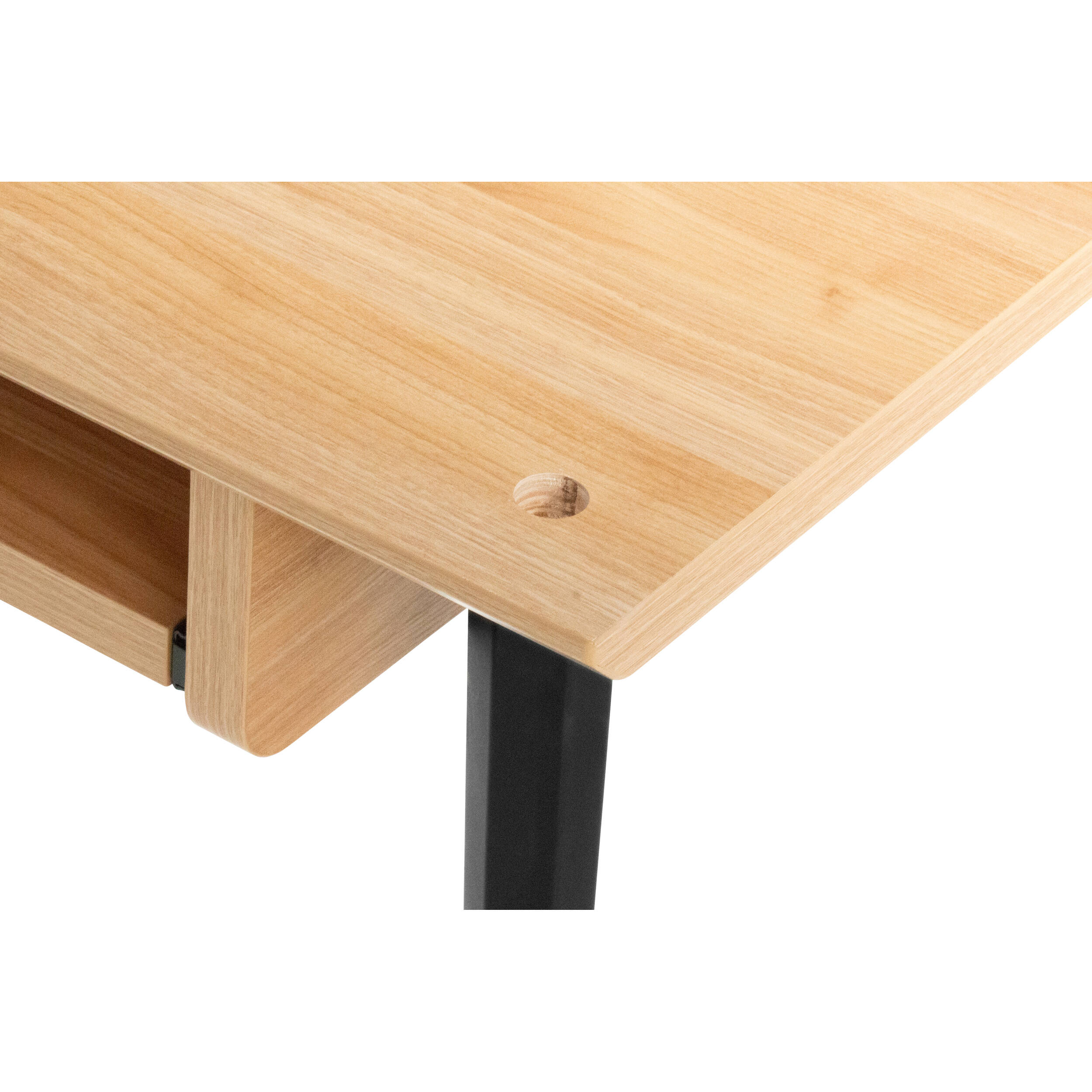 Gator Elite Series Content Furniture Desk (Maple)