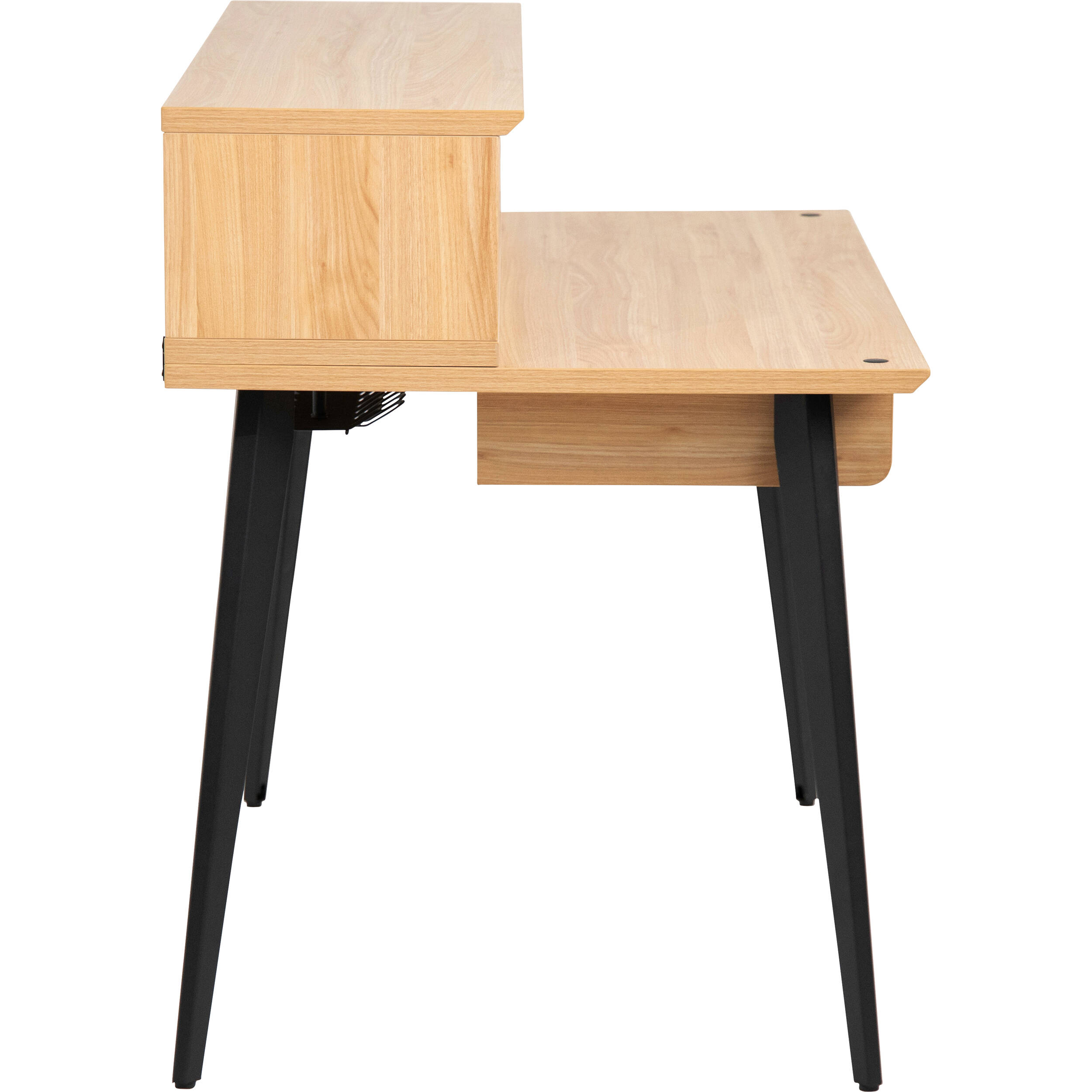 Gator Elite Series Content Furniture Desk (Maple)