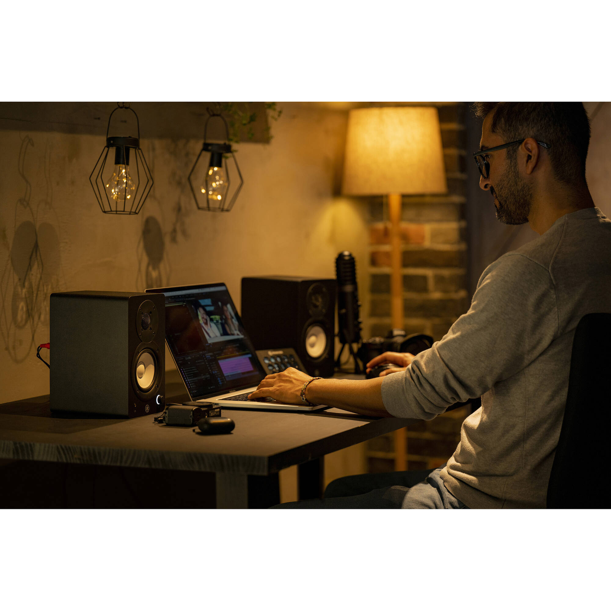 Yamaha HS3 (Par, Sort)