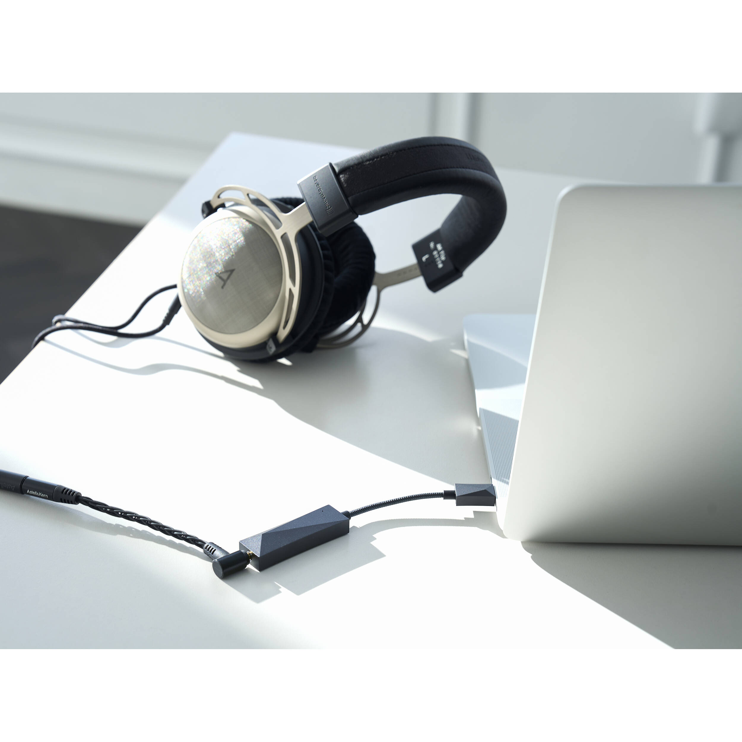 Astell&amp;Kern AK HC3 