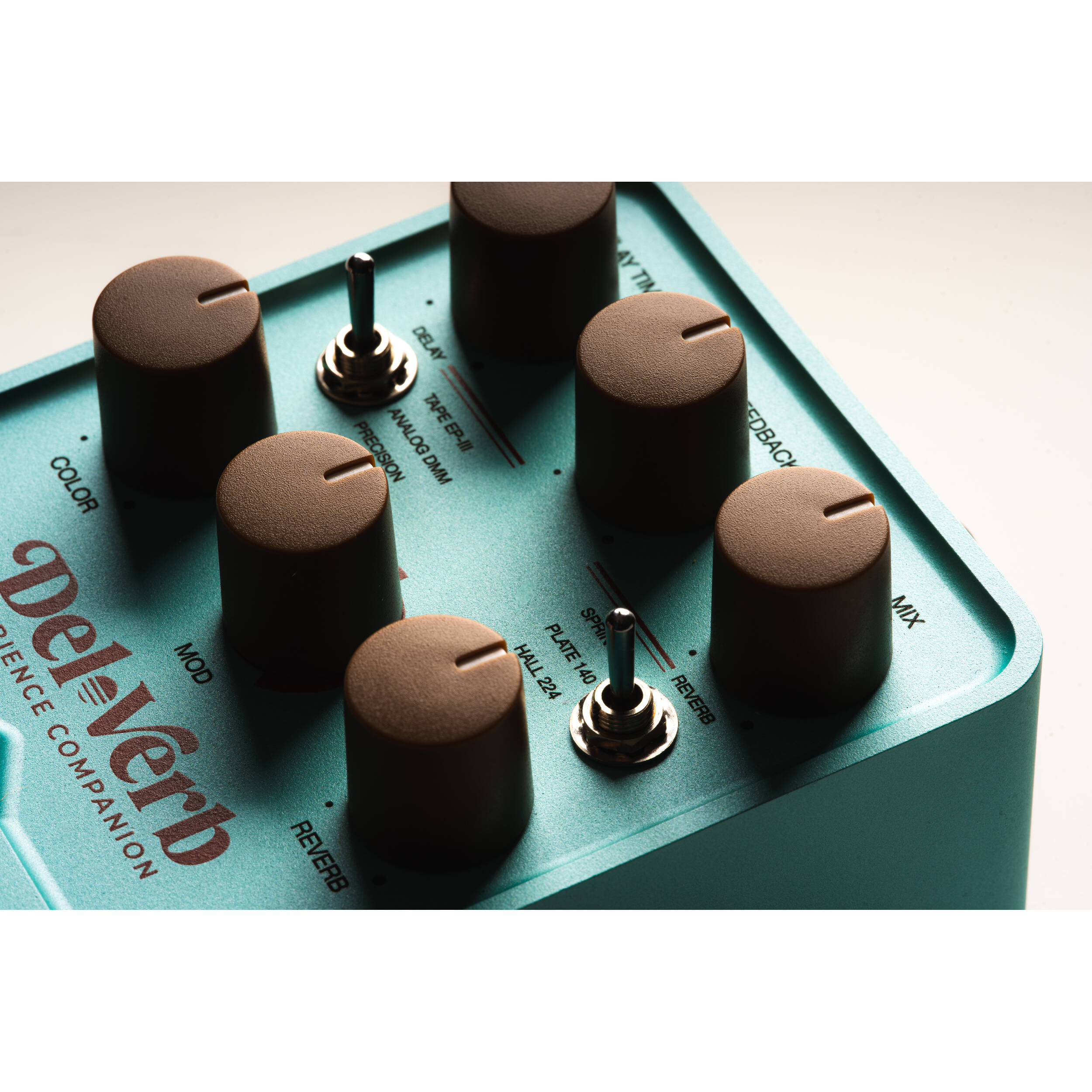 Universal Audio UAFX Del-Verb Ambience Companion