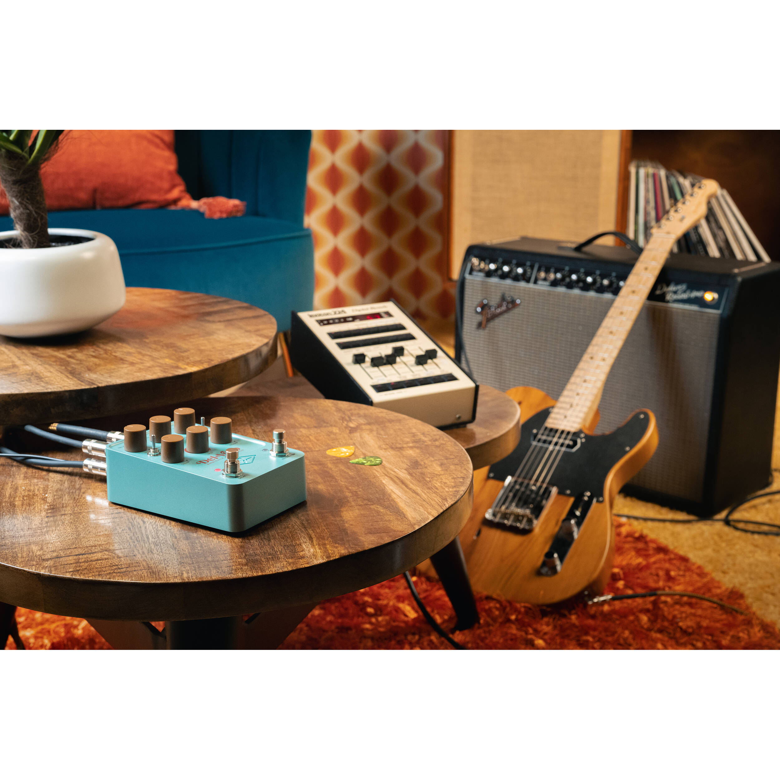 Universal Audio UAFX Del-Verb Ambience Companion