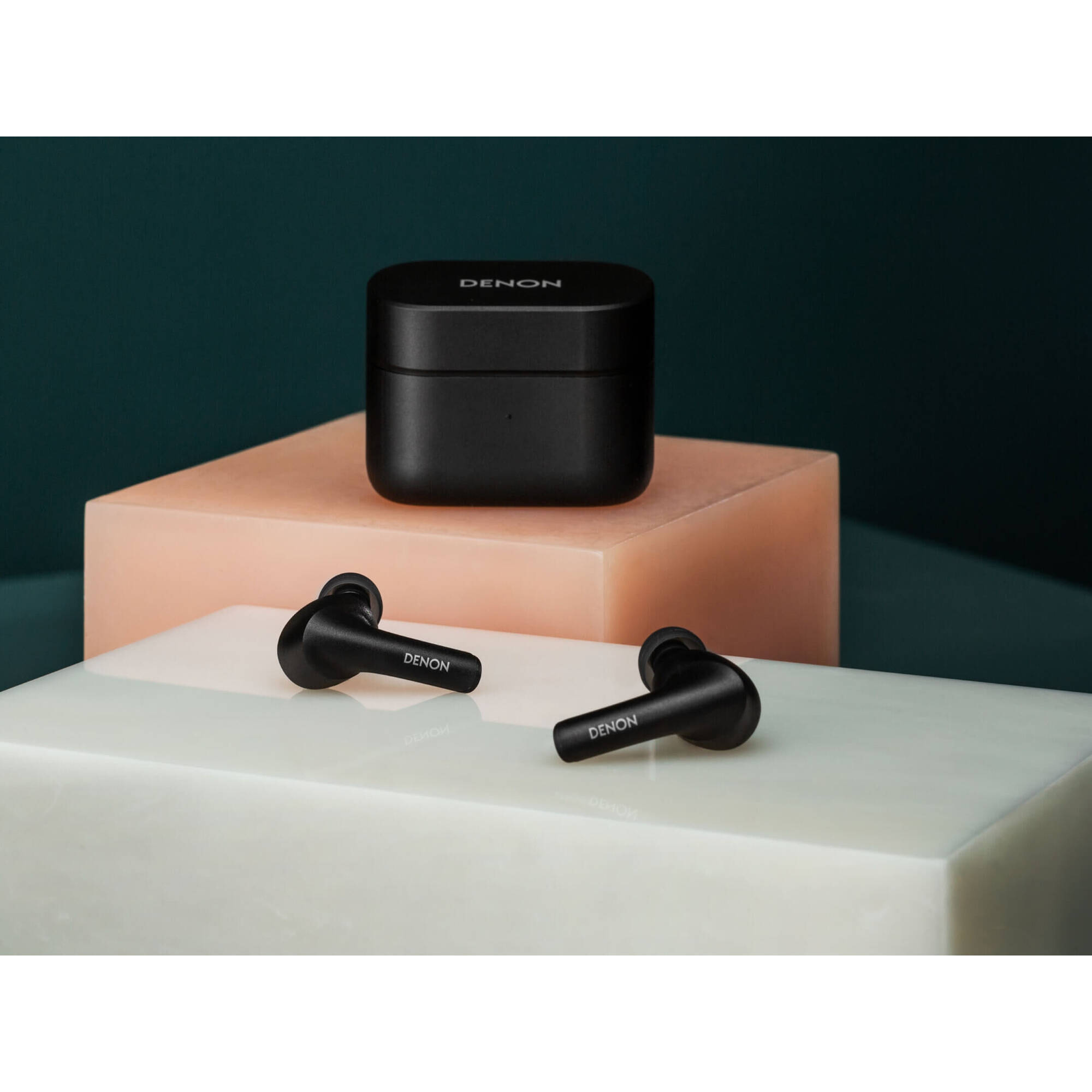 Denon AH-C630W (Black, B-Stock)