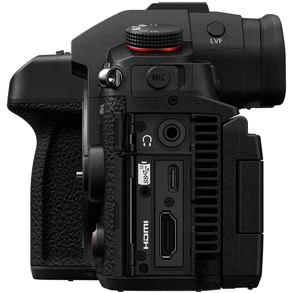 Panasonic Lumix GH7 + 12-60mm F/2.8-4 Lens