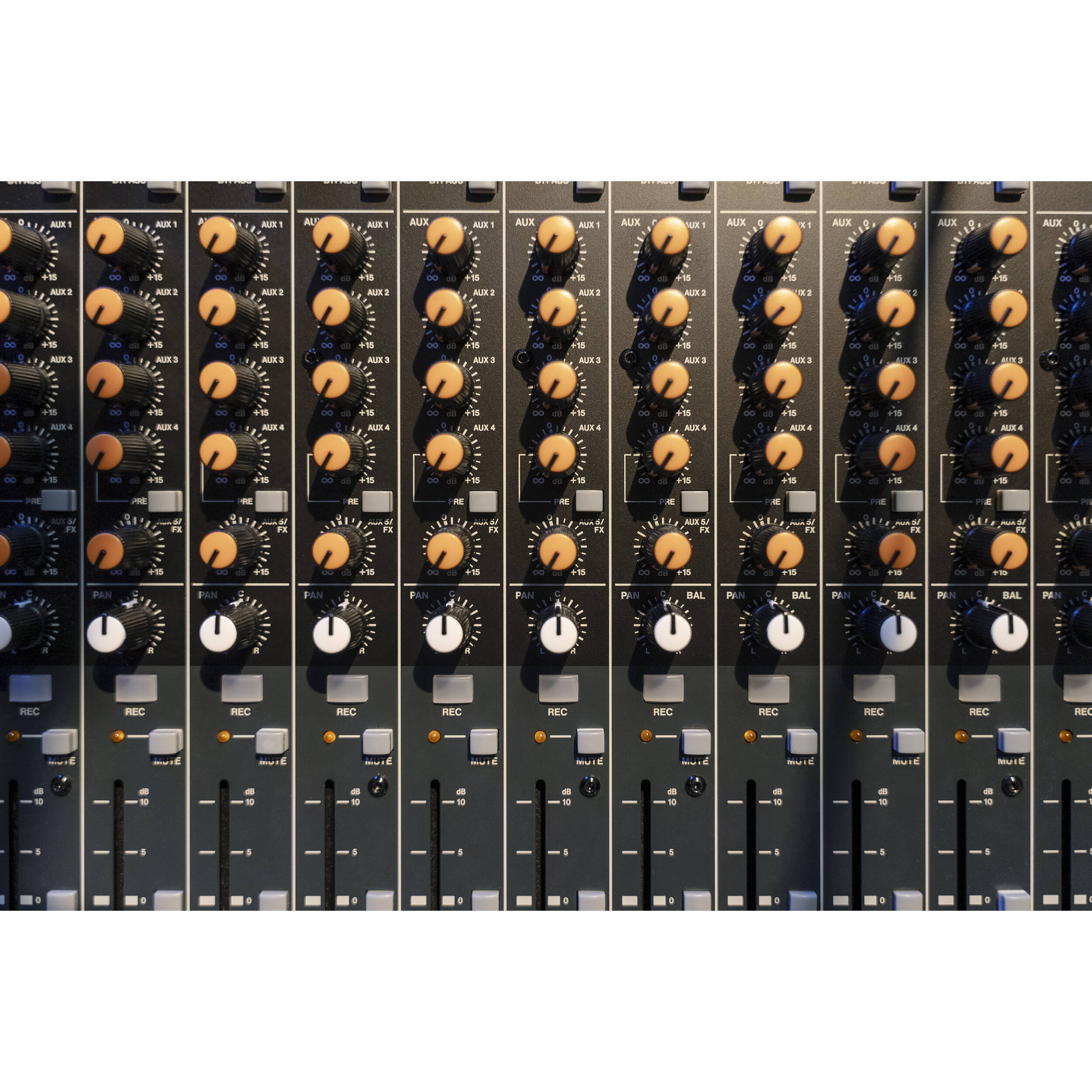 Tascam Model 2400 