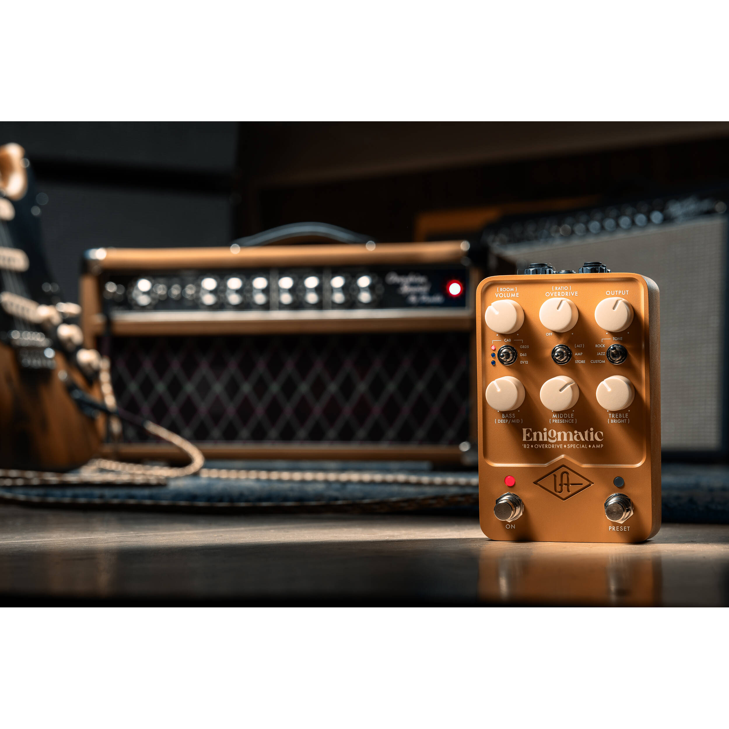 Universal Audio UAFX Enigmatic '82 Overdrive Special Amp