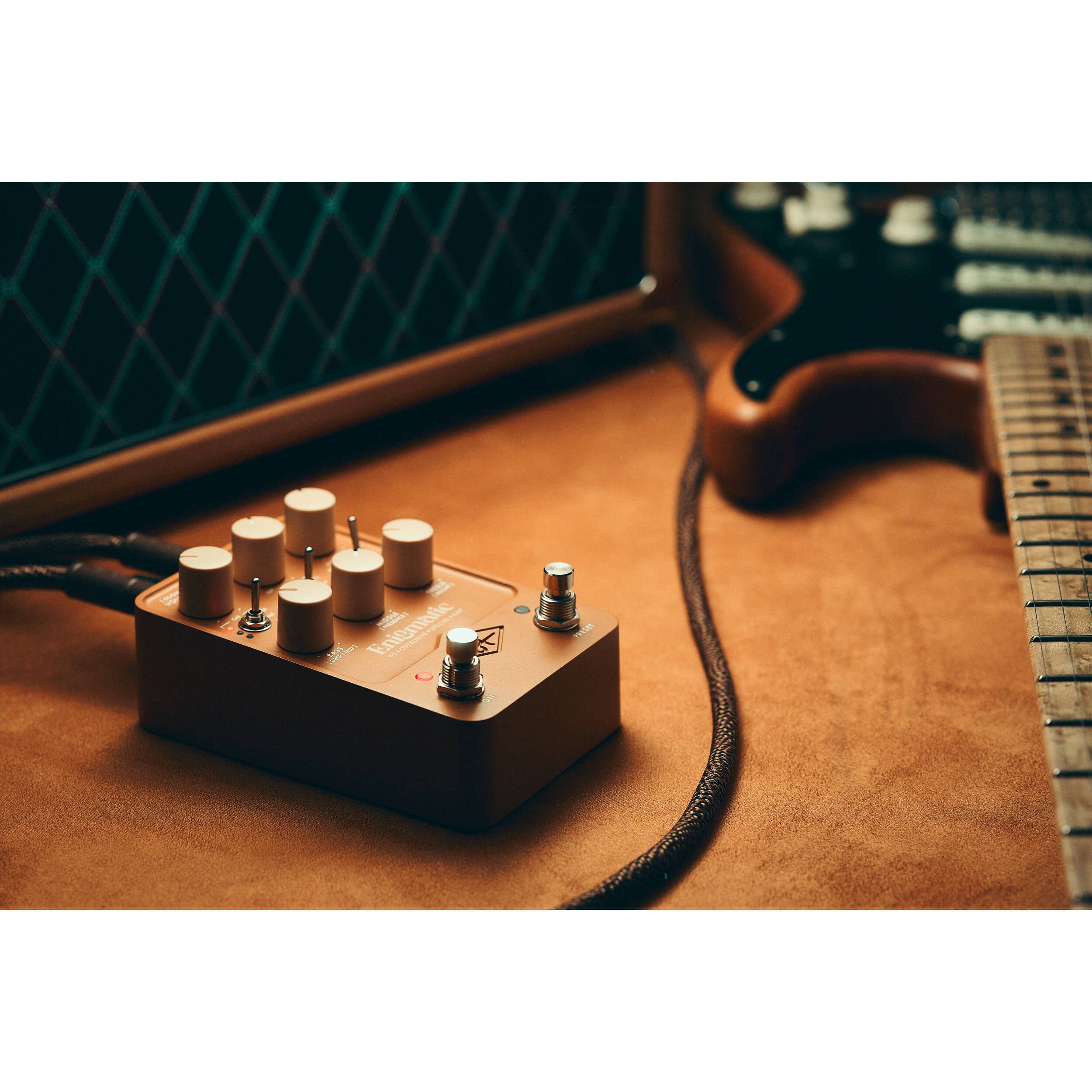 Universal Audio UAFX Enigmatic '82 Overdrive Special Amp