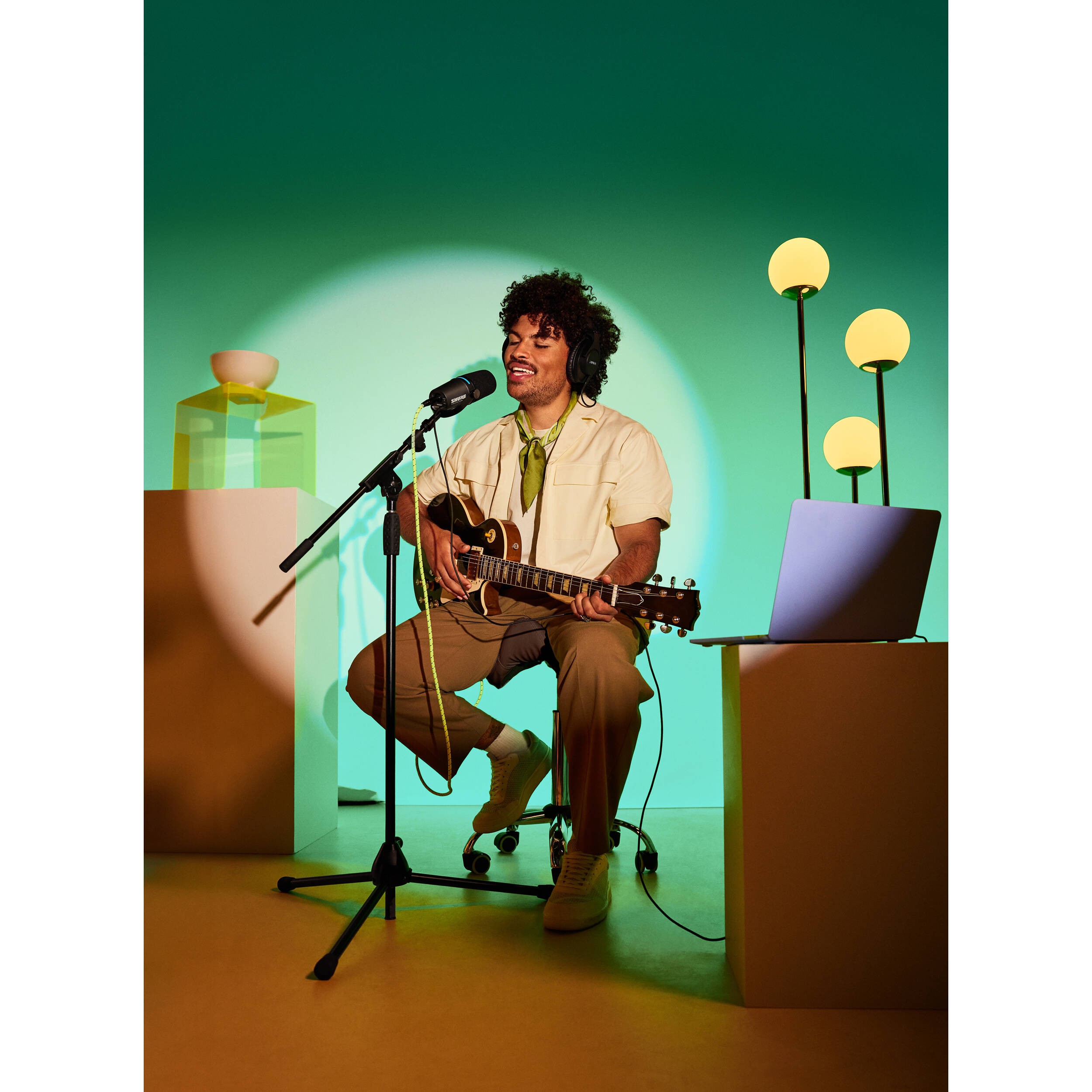 Shure MV7i