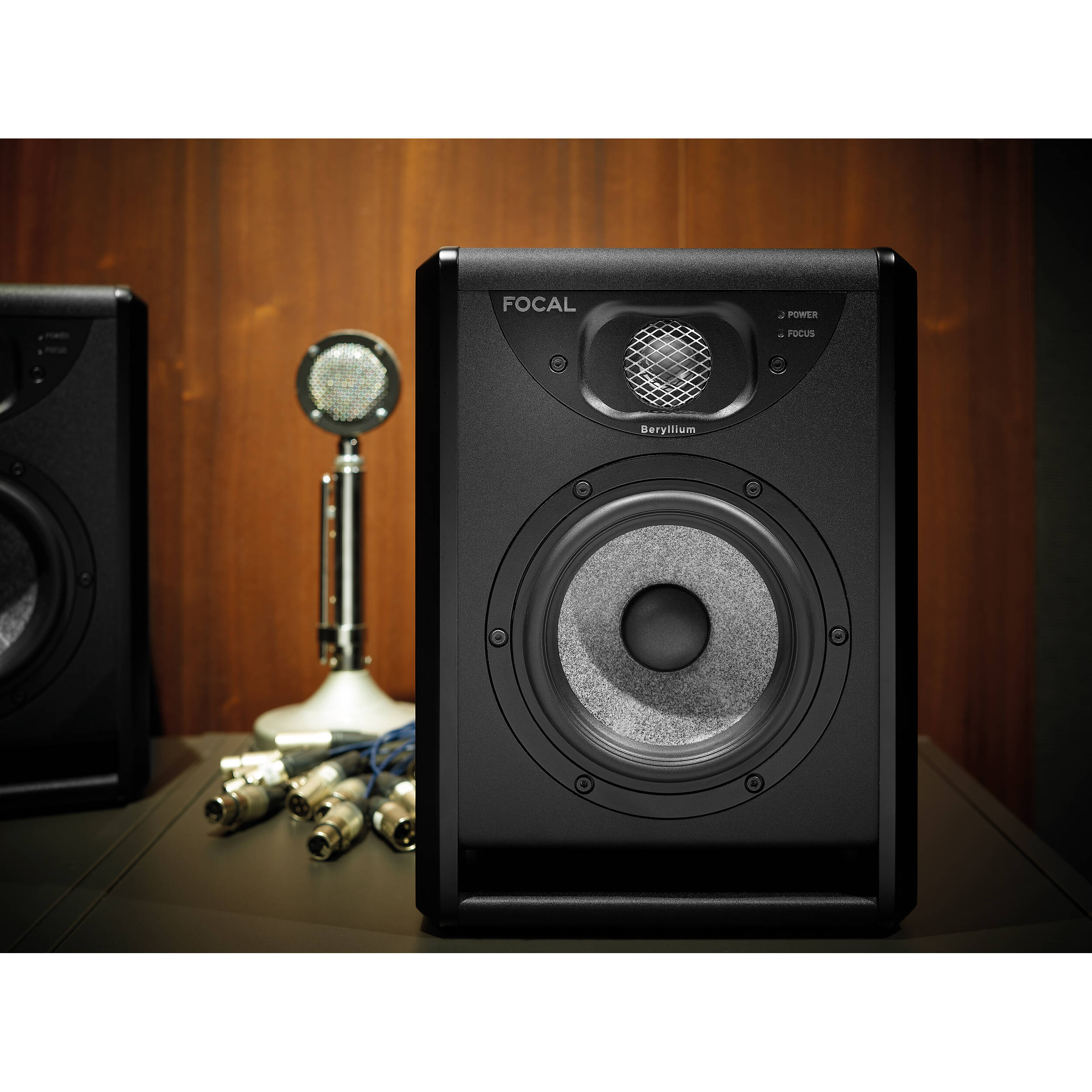 Focal Solo6 (Sort)