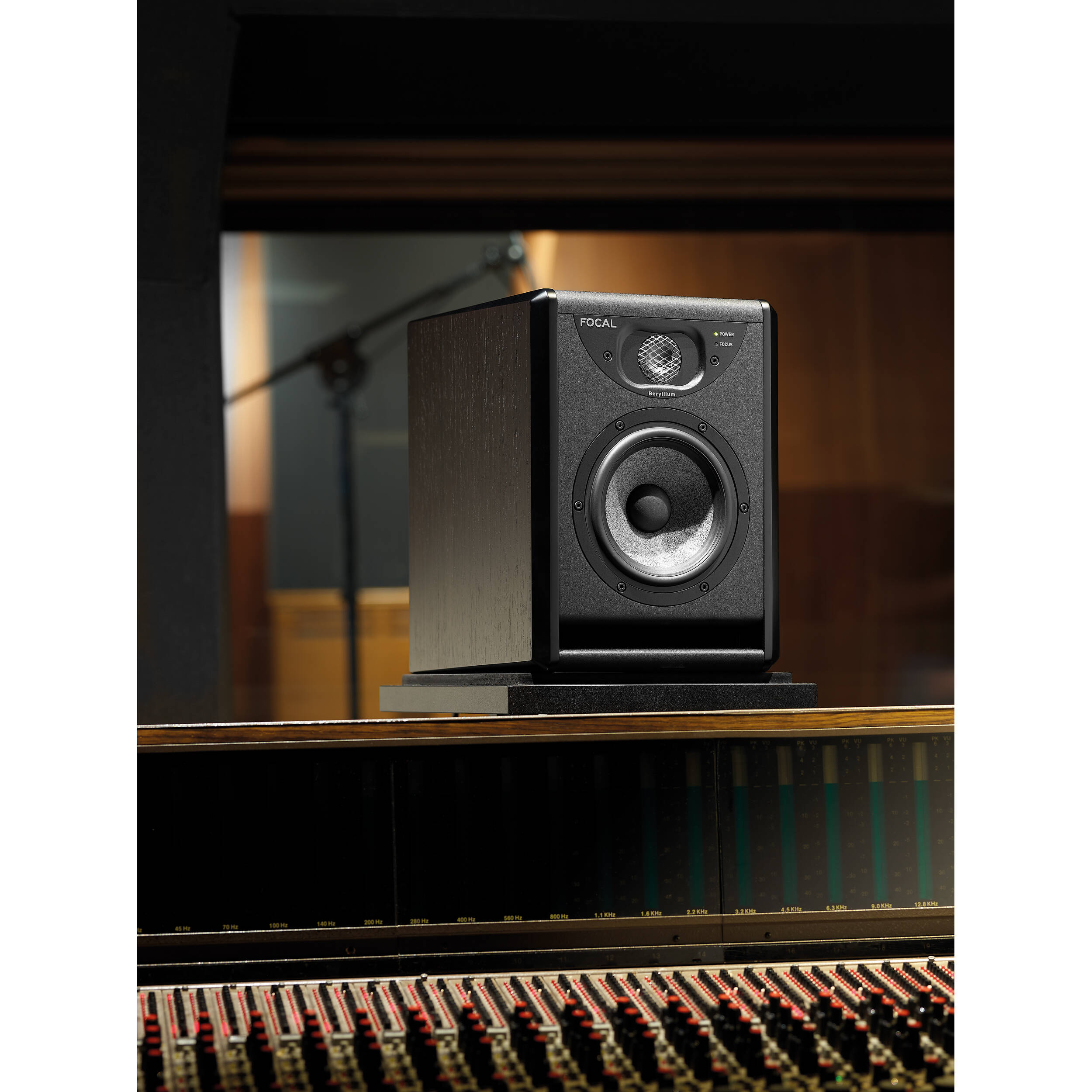 Focal Solo6 (Sort)