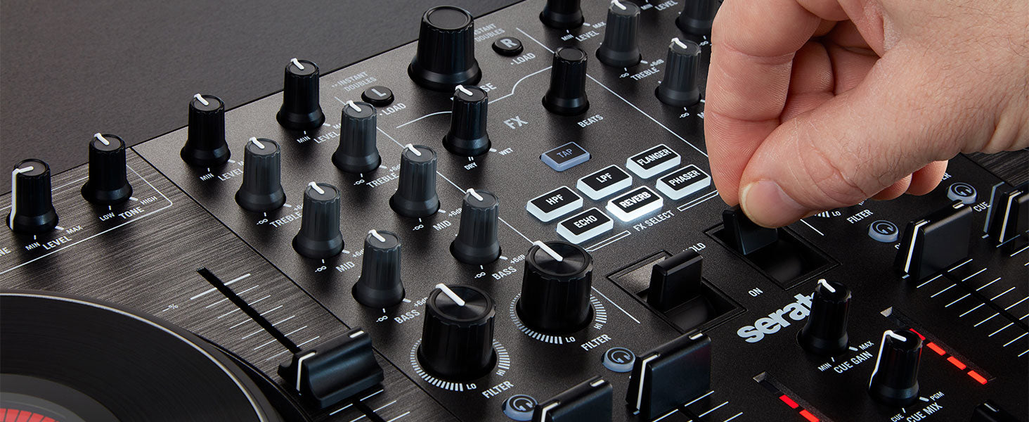 Numark NS4FX