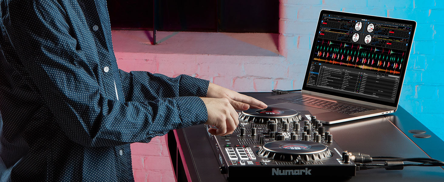 Numark NS4FX