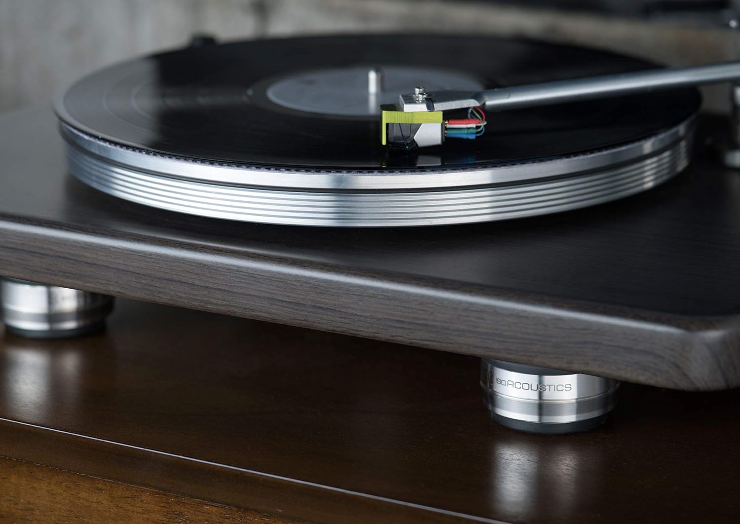 IsoAcoustics Orea Bronze
