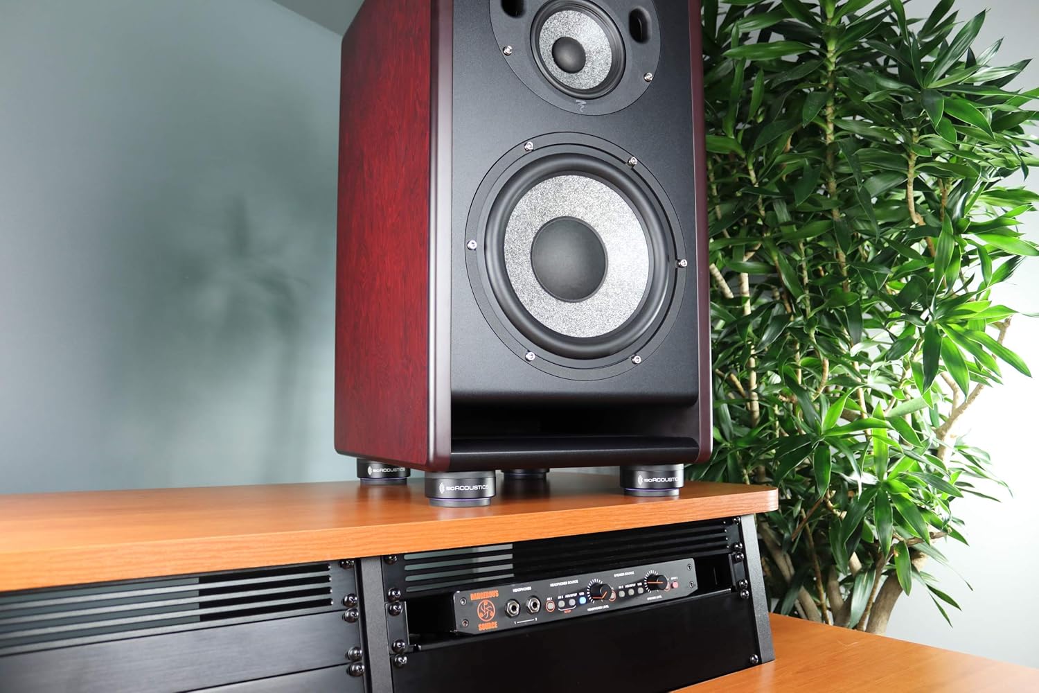 IsoAcoustics ISO-Puck 76 (Par)