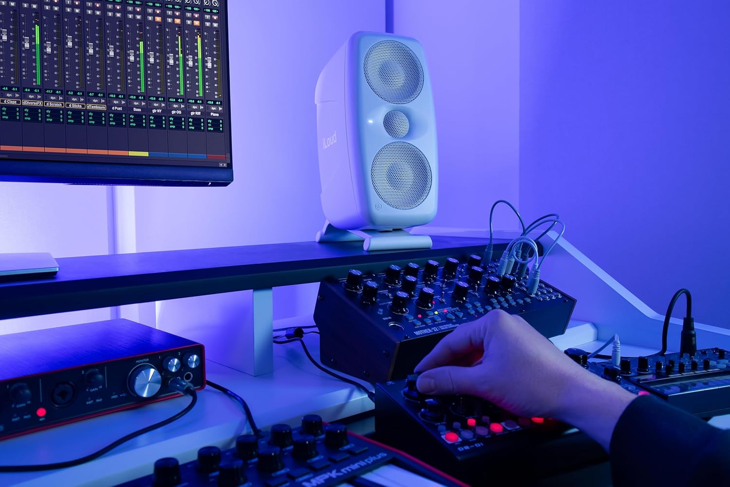 IK Multimedia iLoud MTM MK2 (par, hvid)