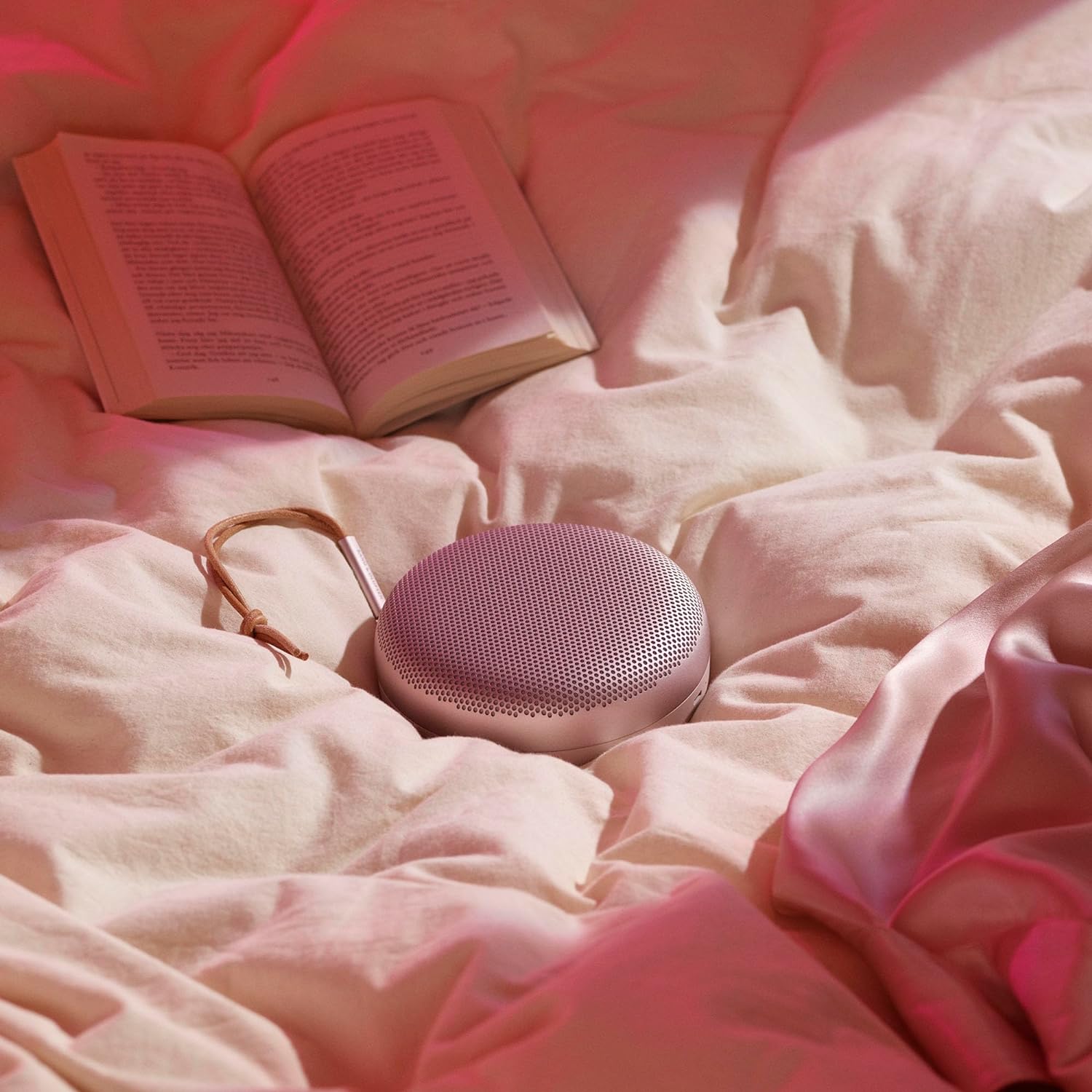 Bang &amp; Olufsen Beosound A1 2nd Gen (Pink)