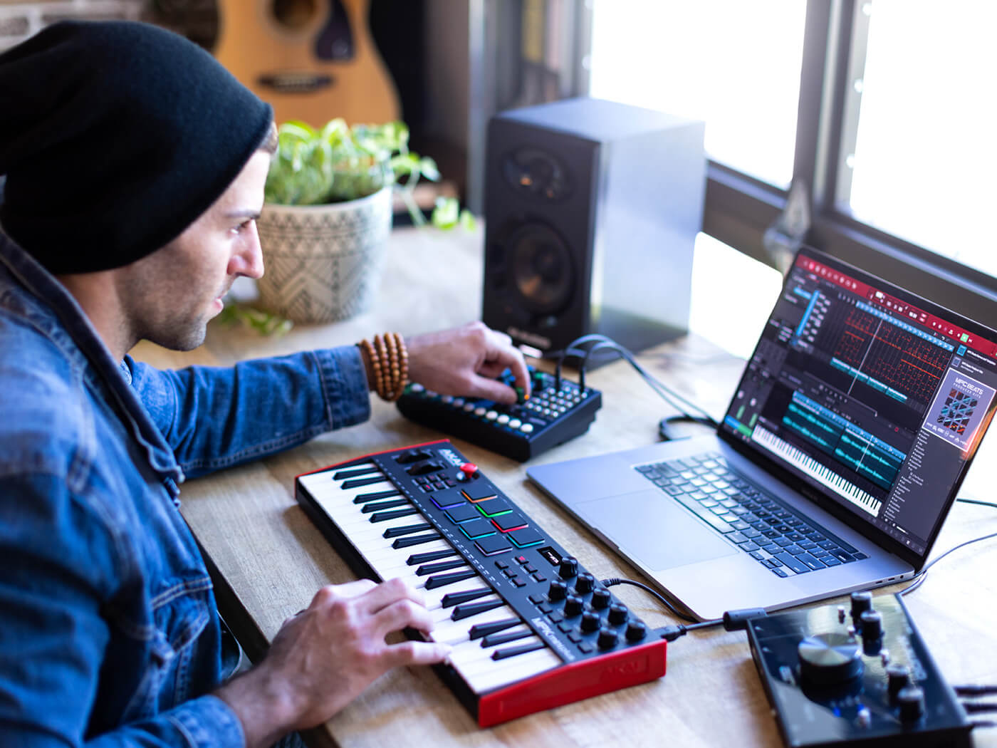 Akai Professional MPK Mini Plus
