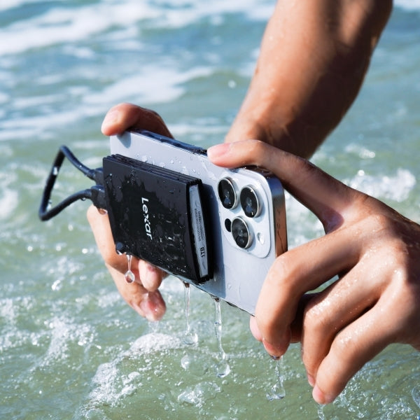 Lexar Armor 700 Portable SSD 1TB