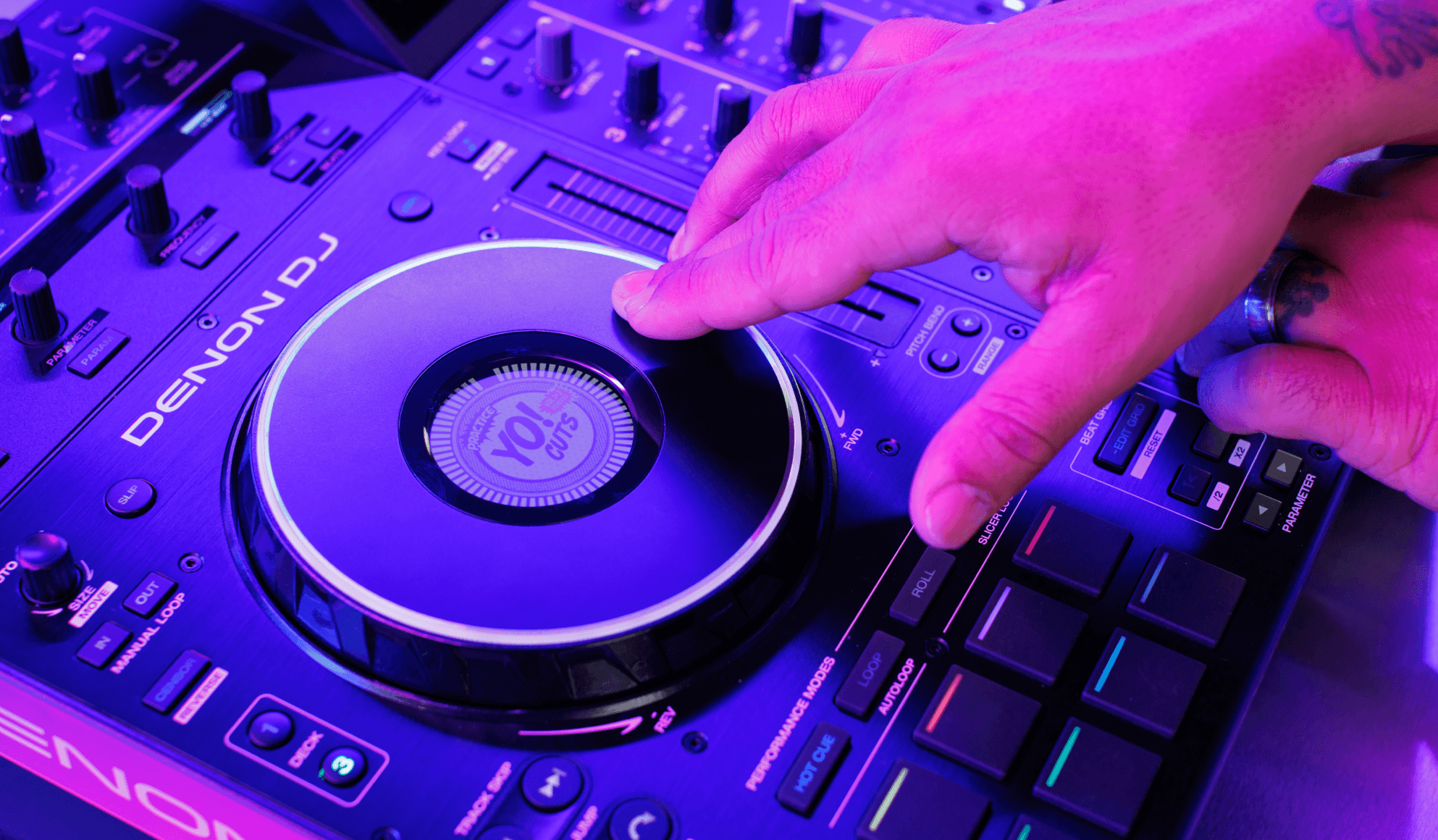 Denon DJ Prime 4+ (Black)