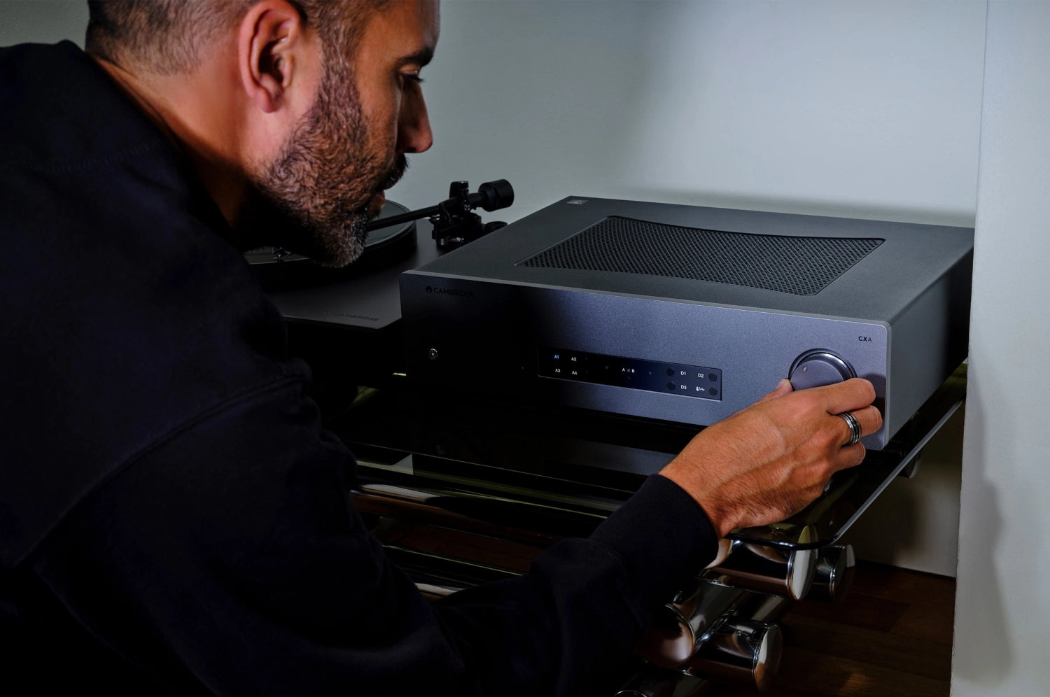 Cambridge Audio CXA81 MK2