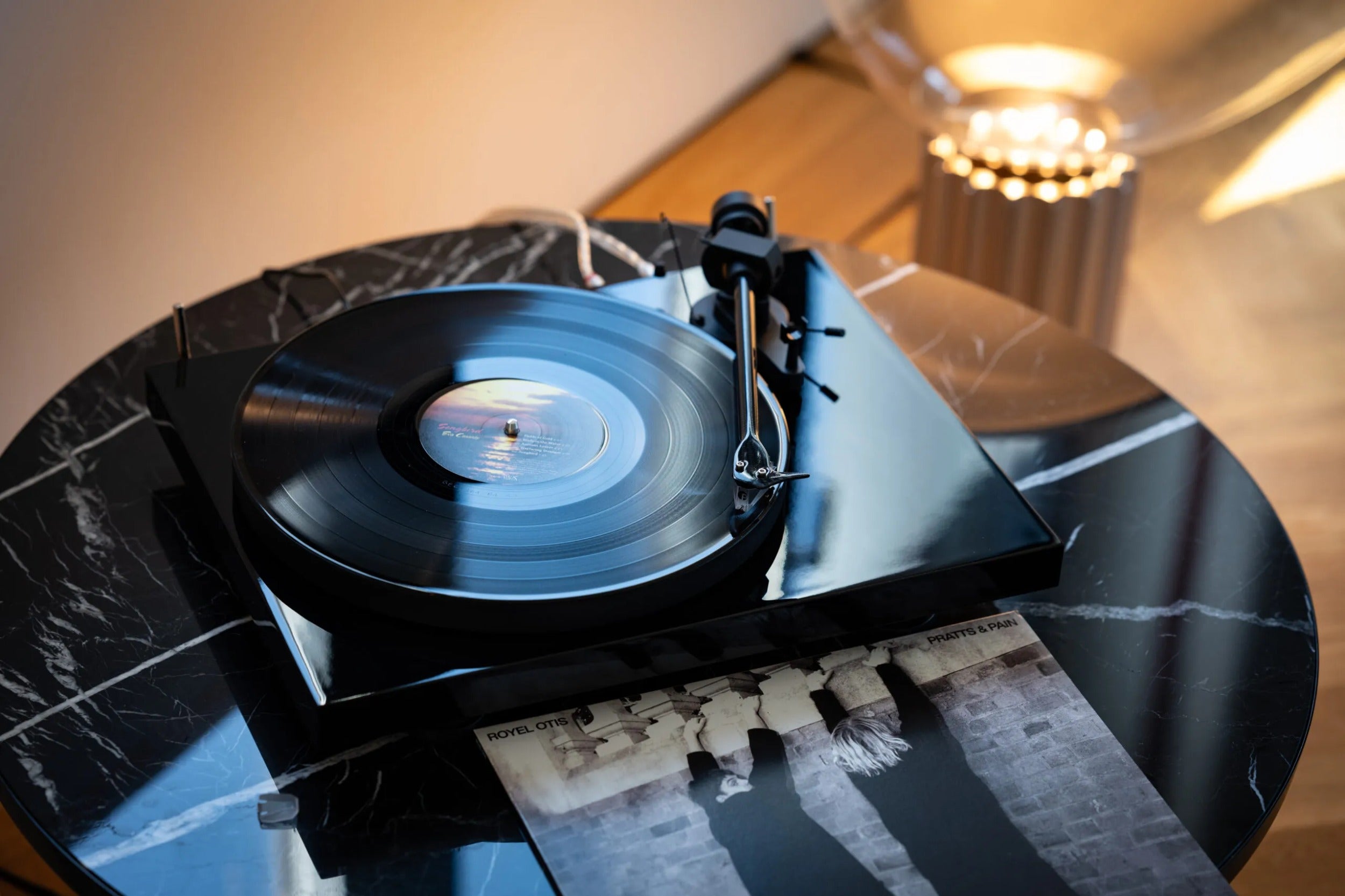 Pro-Ject Debut EVO 2 (Satin Black)