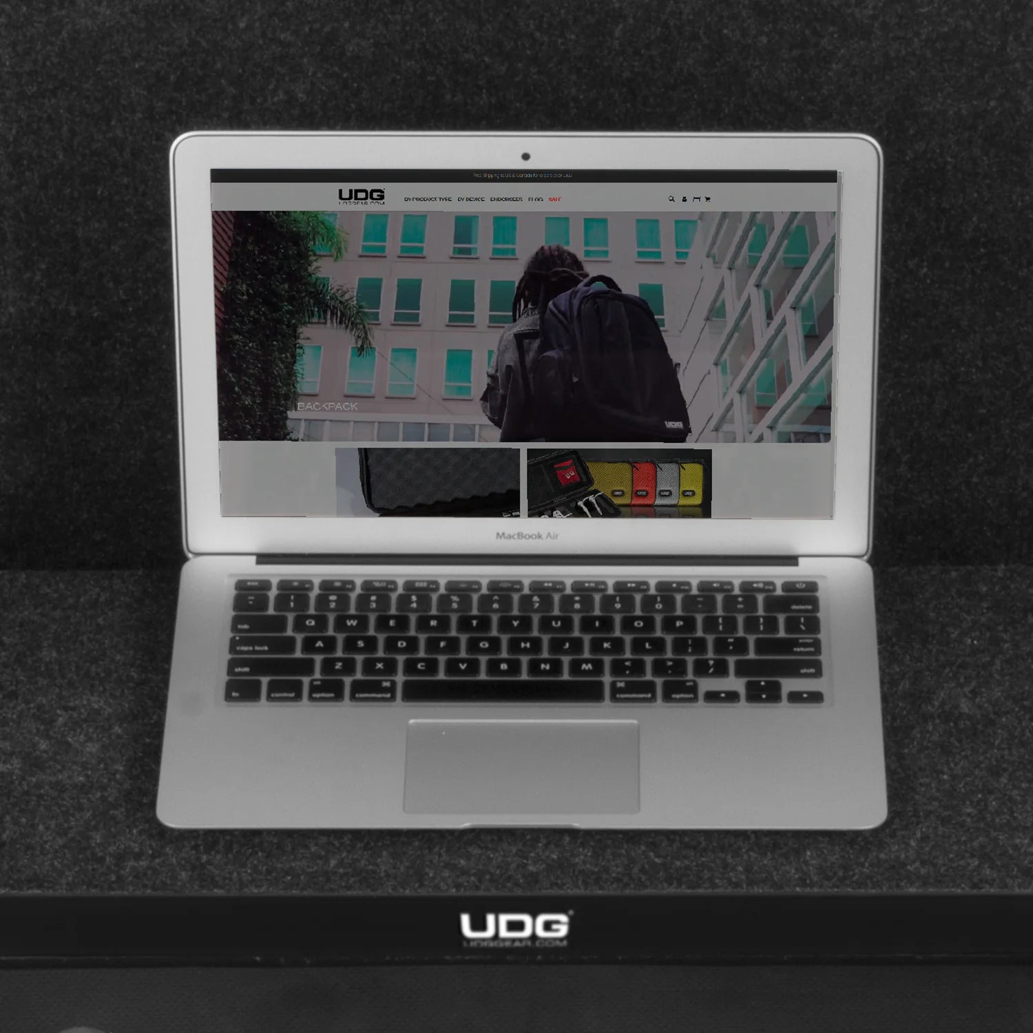 UDG Ultimate Flight Case AlphaTheta DDJ-GRV6 Black Plus (bærbar hylde, U91104BL)