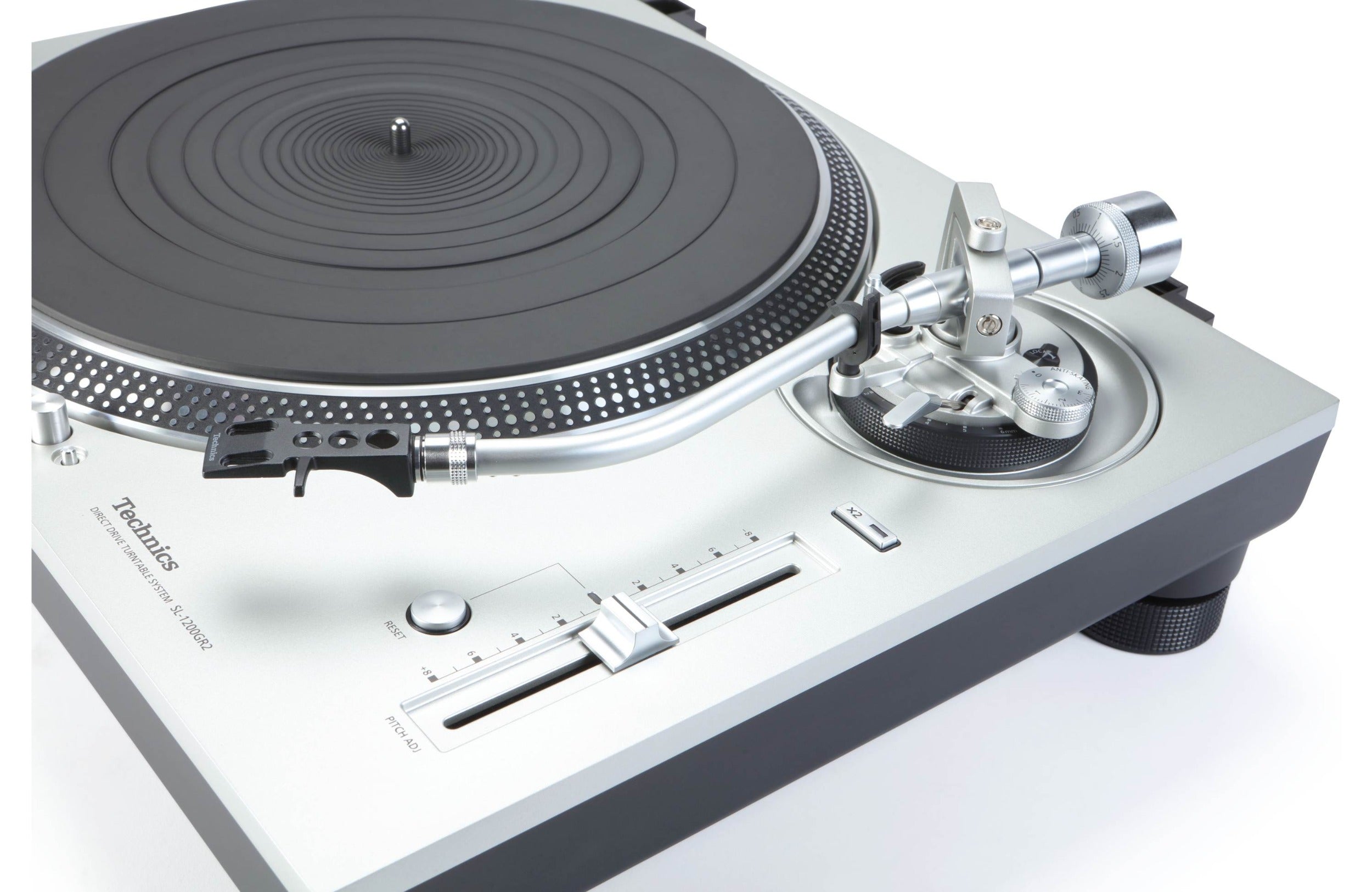 Technics SL-1200GR2