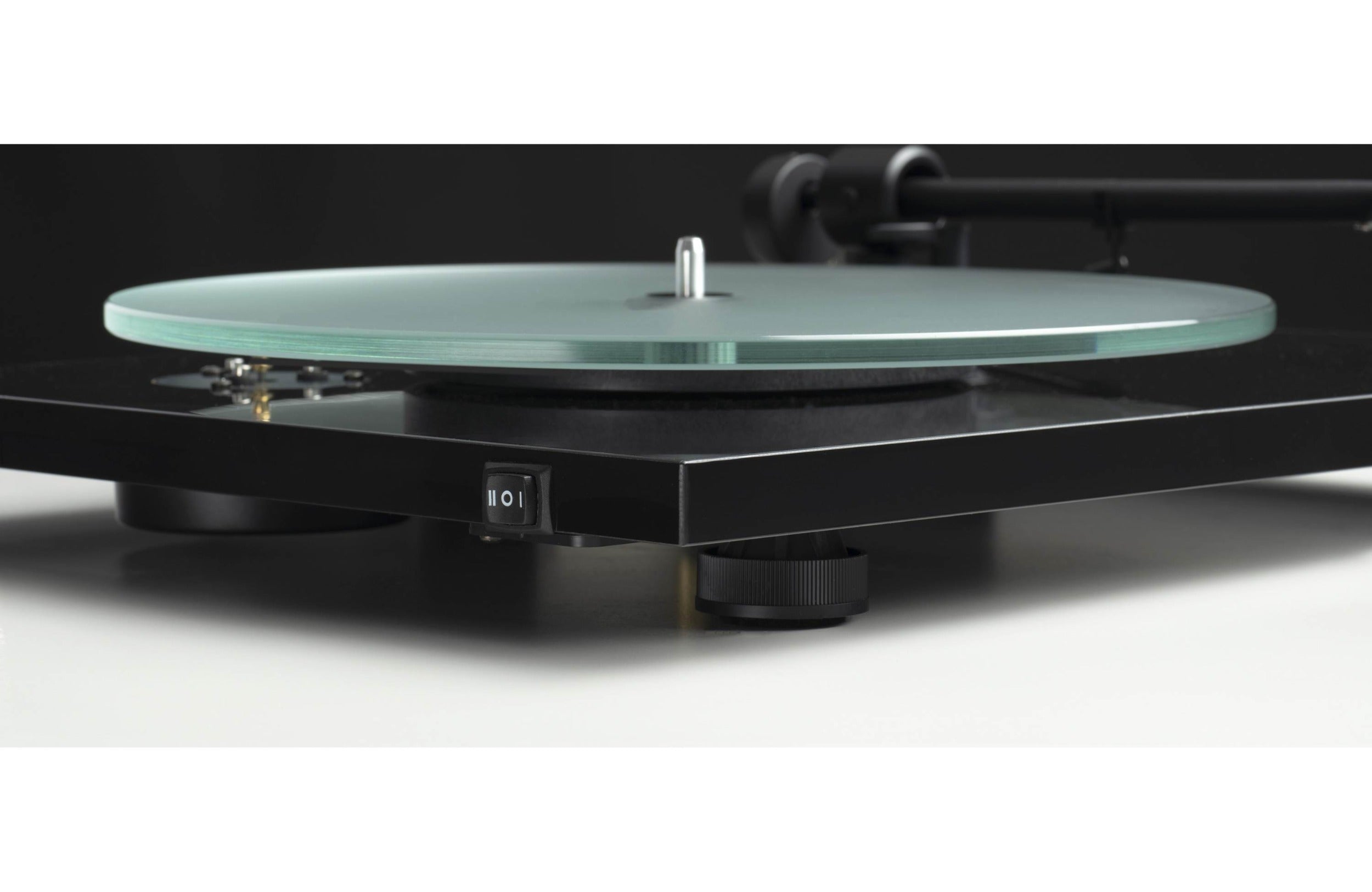 Pro-Ject T1 EVO (Højglans)