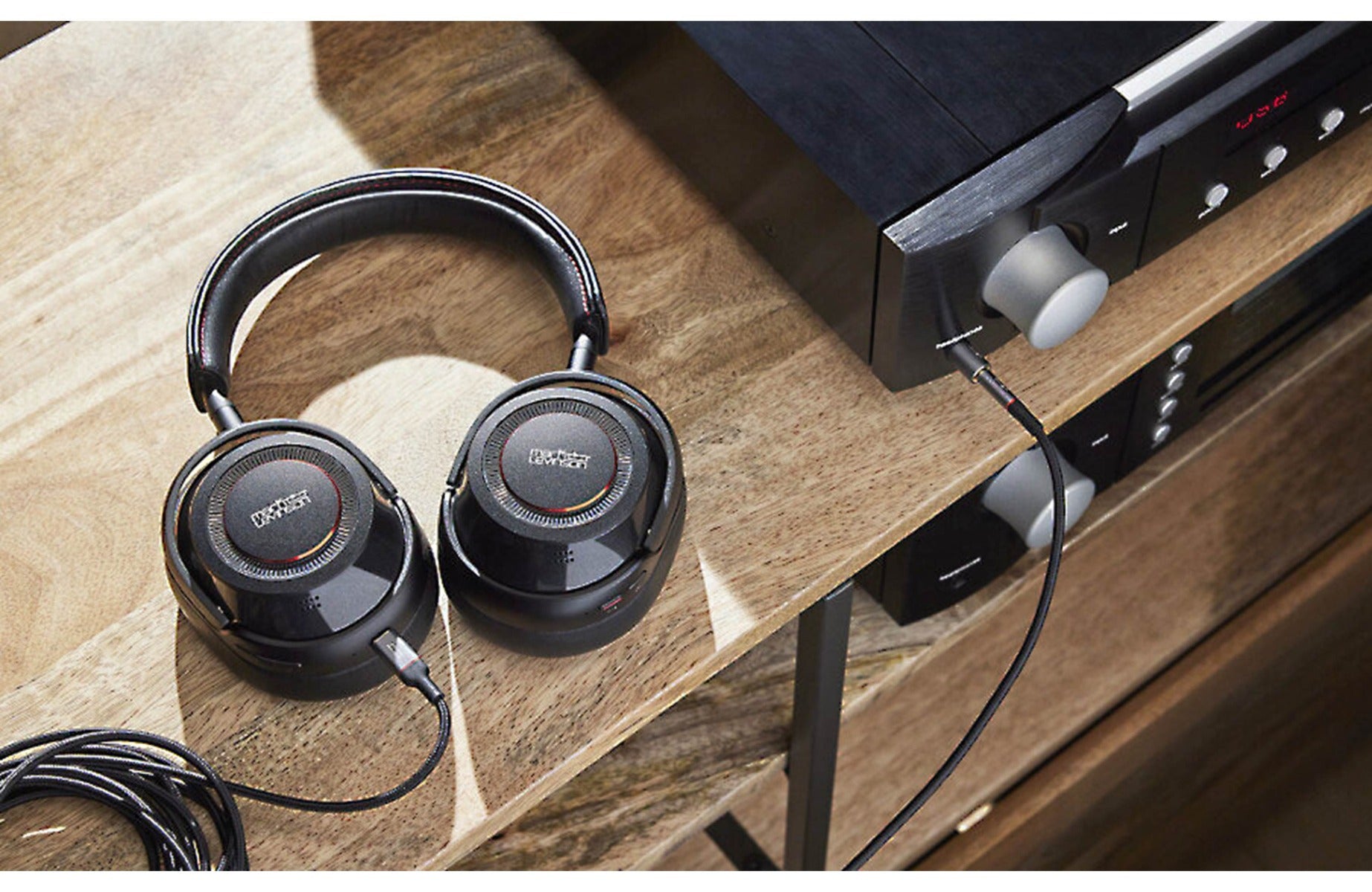 Mark Levinson 5909 (sort)