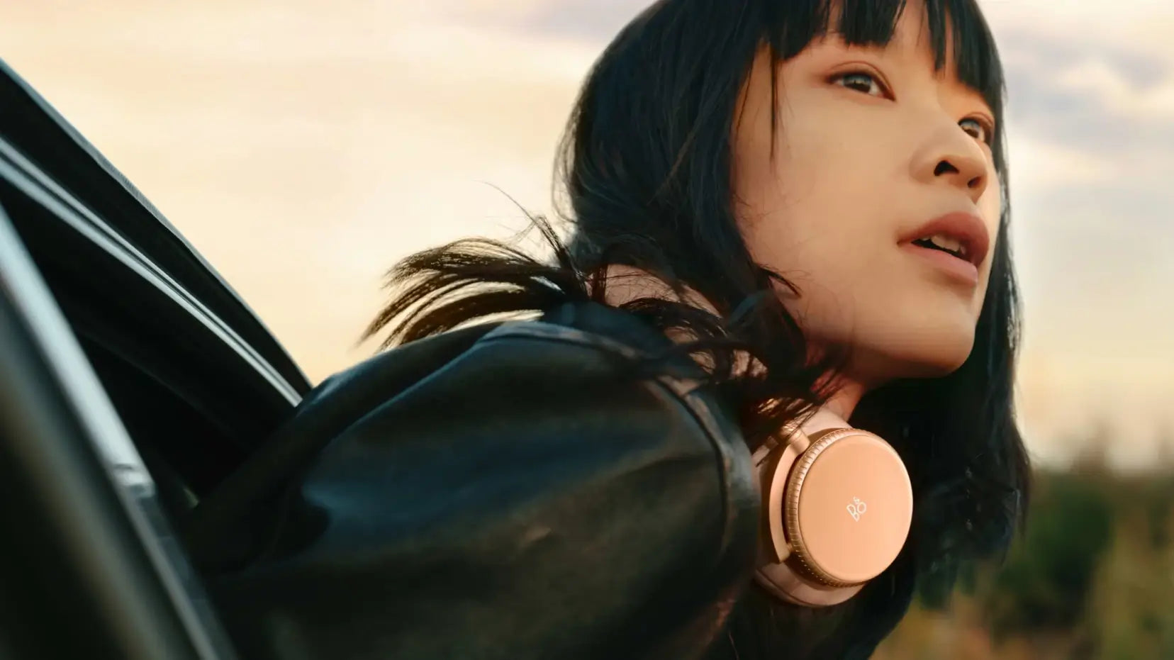 Bang &amp; Olufsen Beoplay H100 (Sunset Apricot)