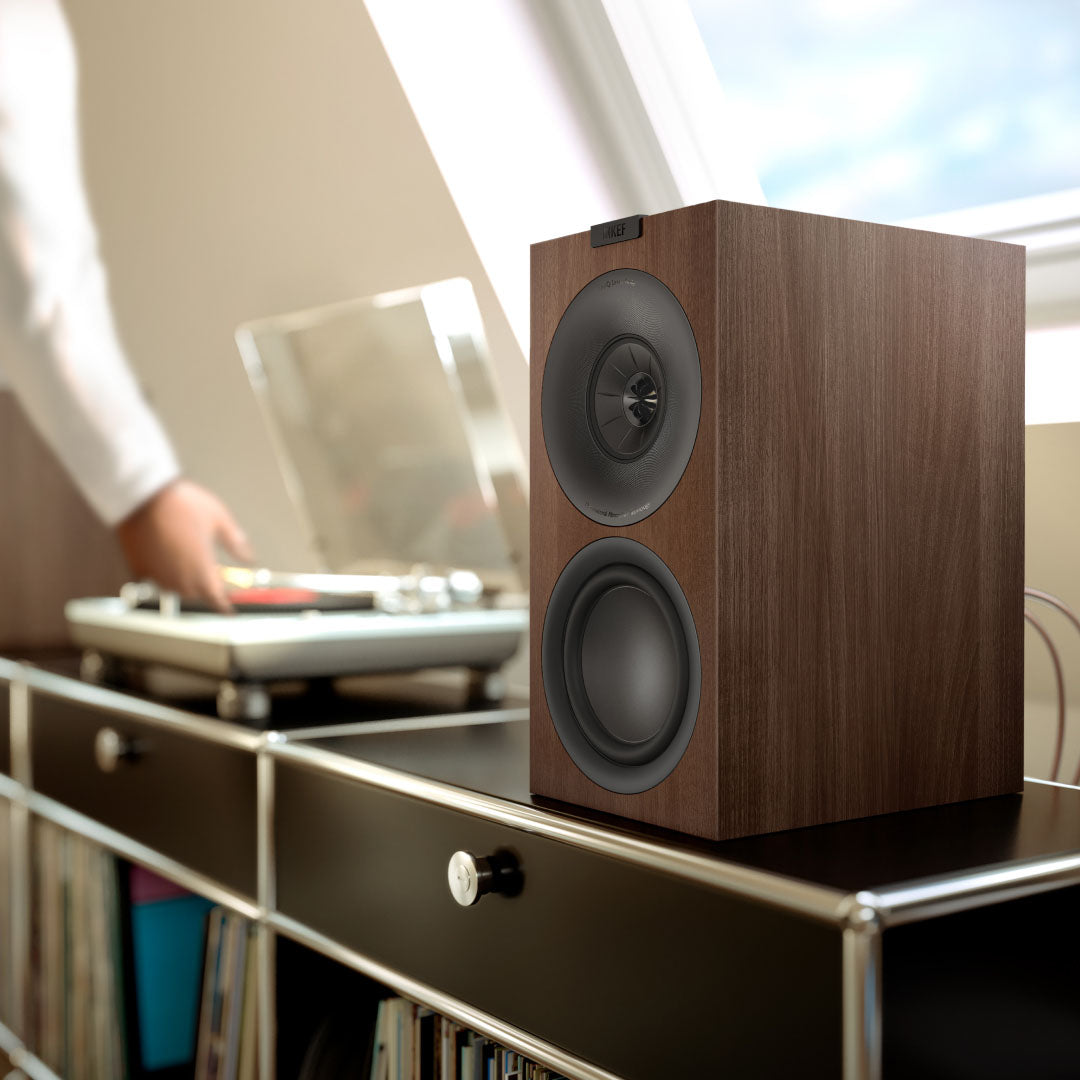 KEF Q1 Meta (Pair, Walnut)