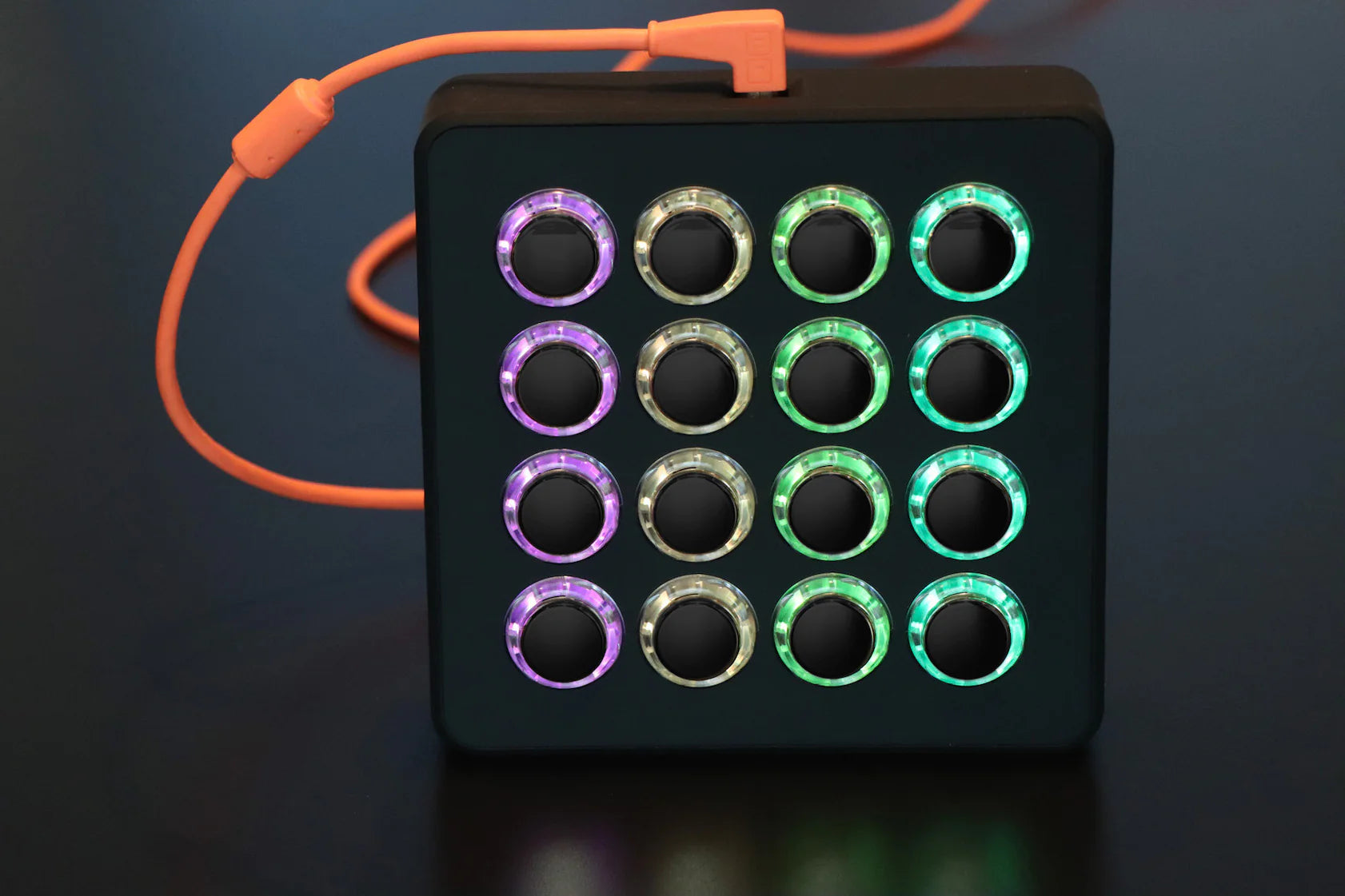 DJ TechTools Midi Fighter Spectra (Black)