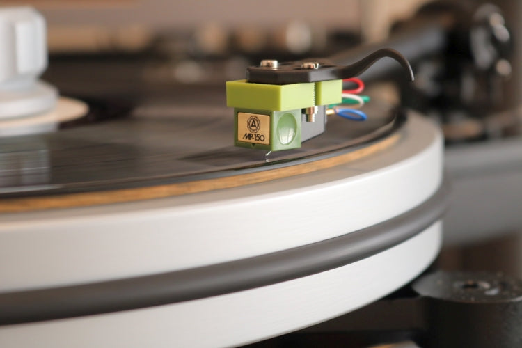 Nagaoka MP-150H pickup med hovedskal