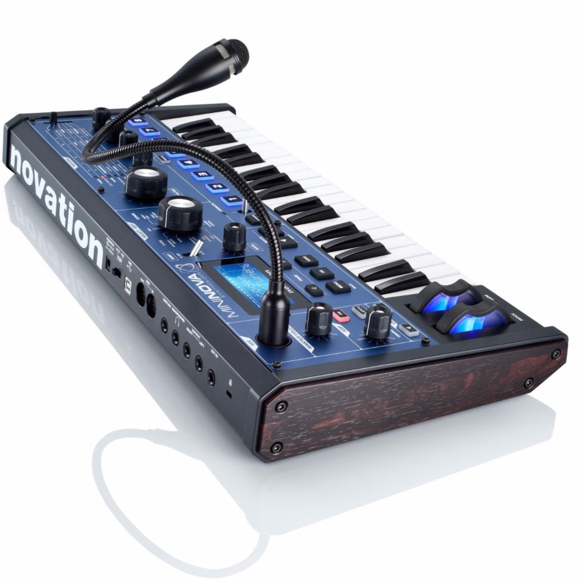 Novation MiniNova