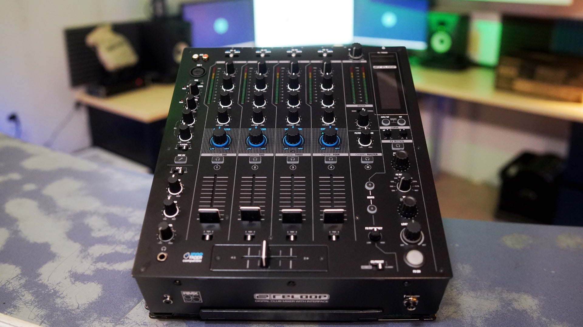 Reloop RMX-95