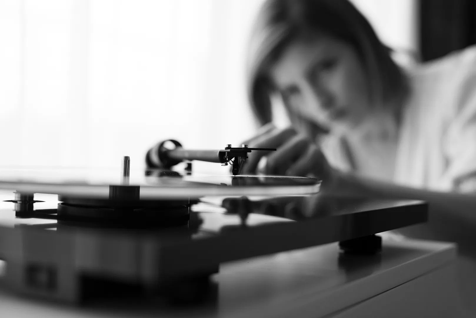 Pro-Ject T1 EVO (Højglans)
