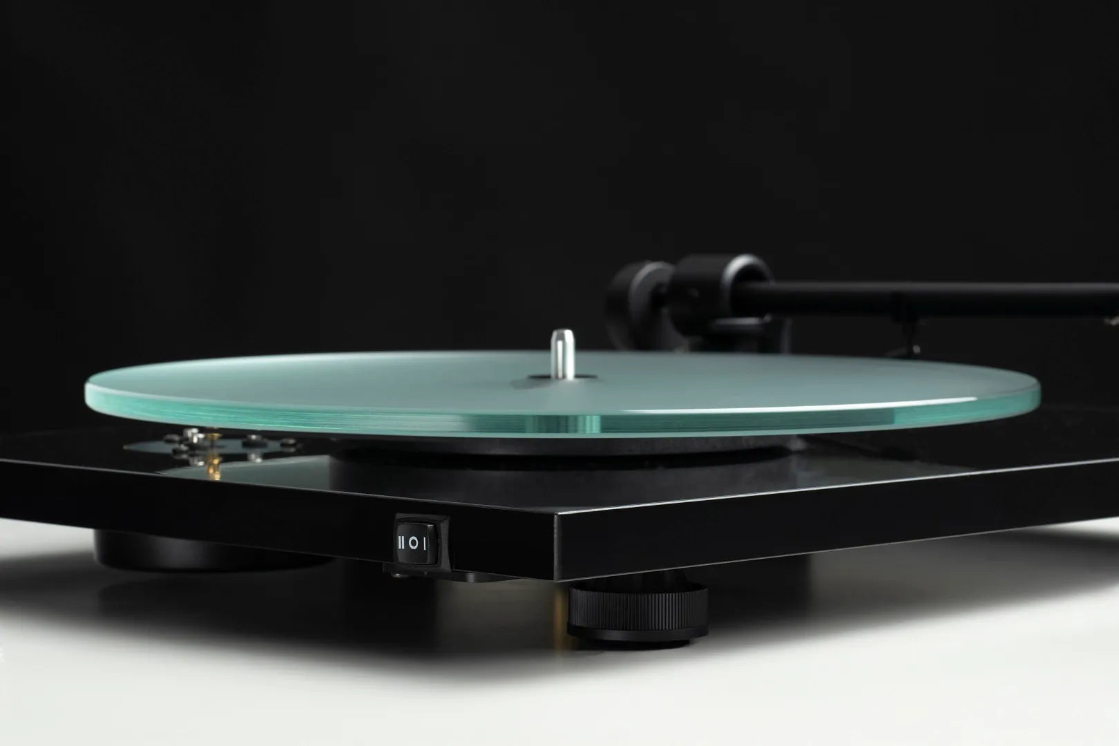 Pro-Ject T1 EVO (Højglans)