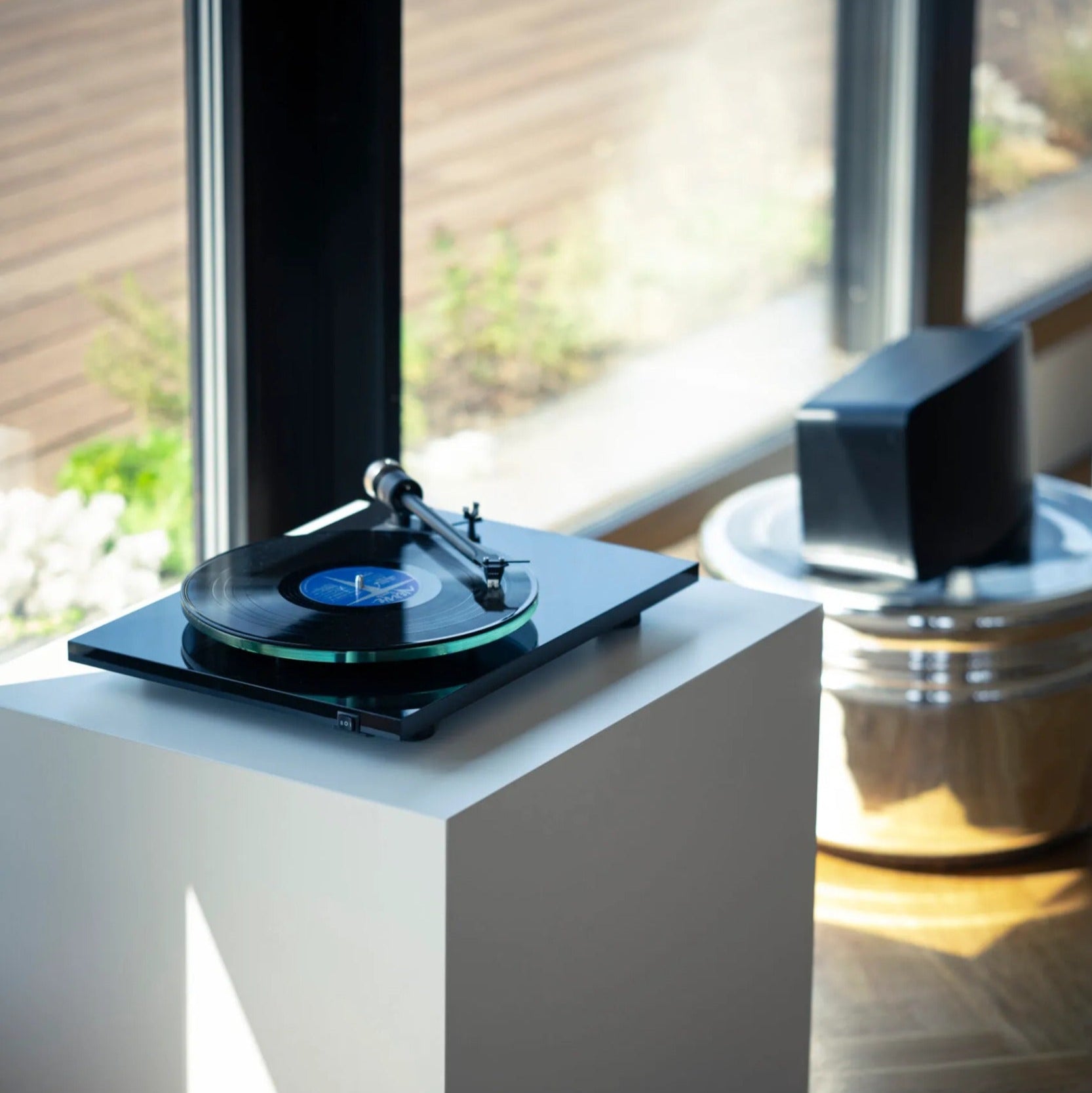 Pro-Ject T2 W (Rainer) (Sort)