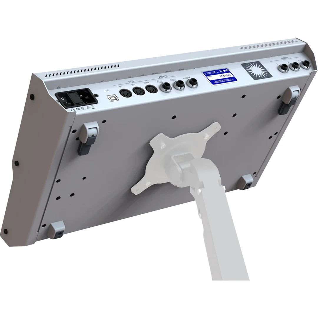 UDO Audio Super 6 Desktop (White)