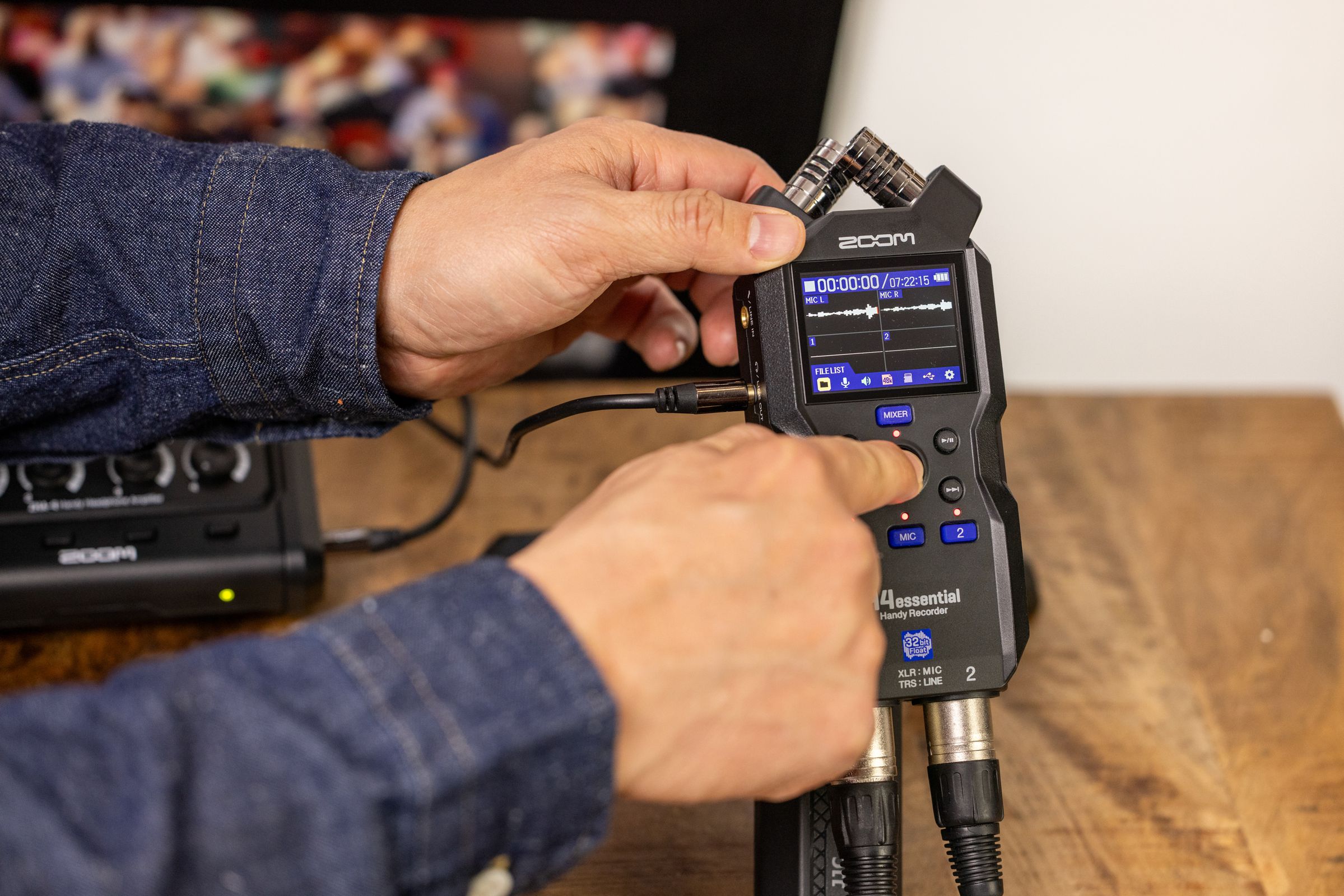 Zoom H4essentiel 