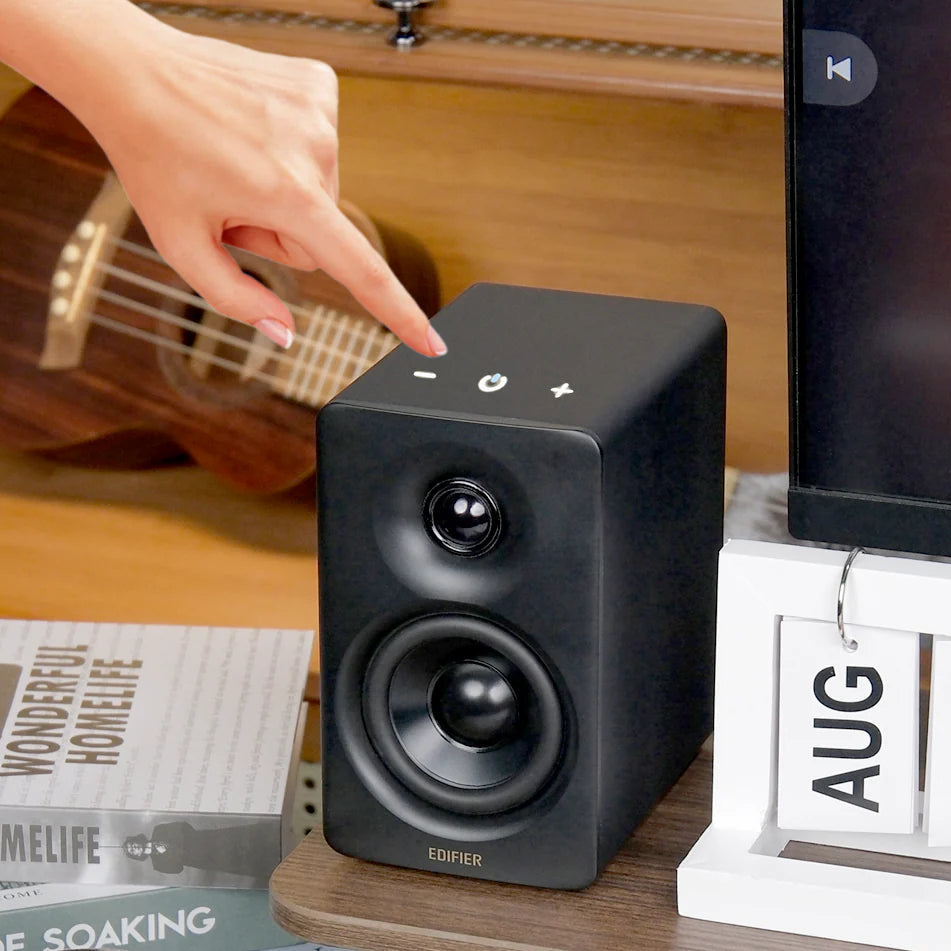 Edifier M60 (Par, Sort)