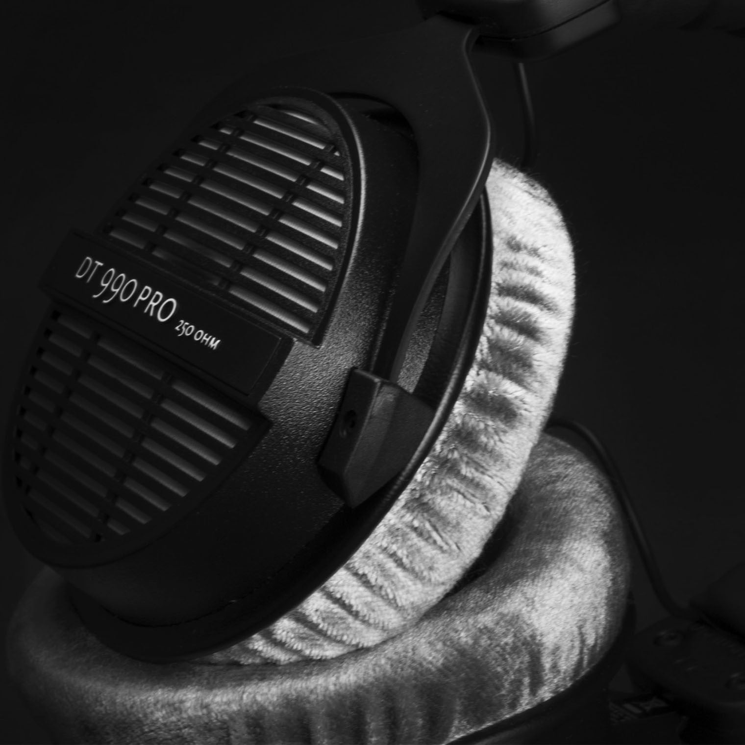 Beyerdynamic DT 990 Pro (250 Ω)