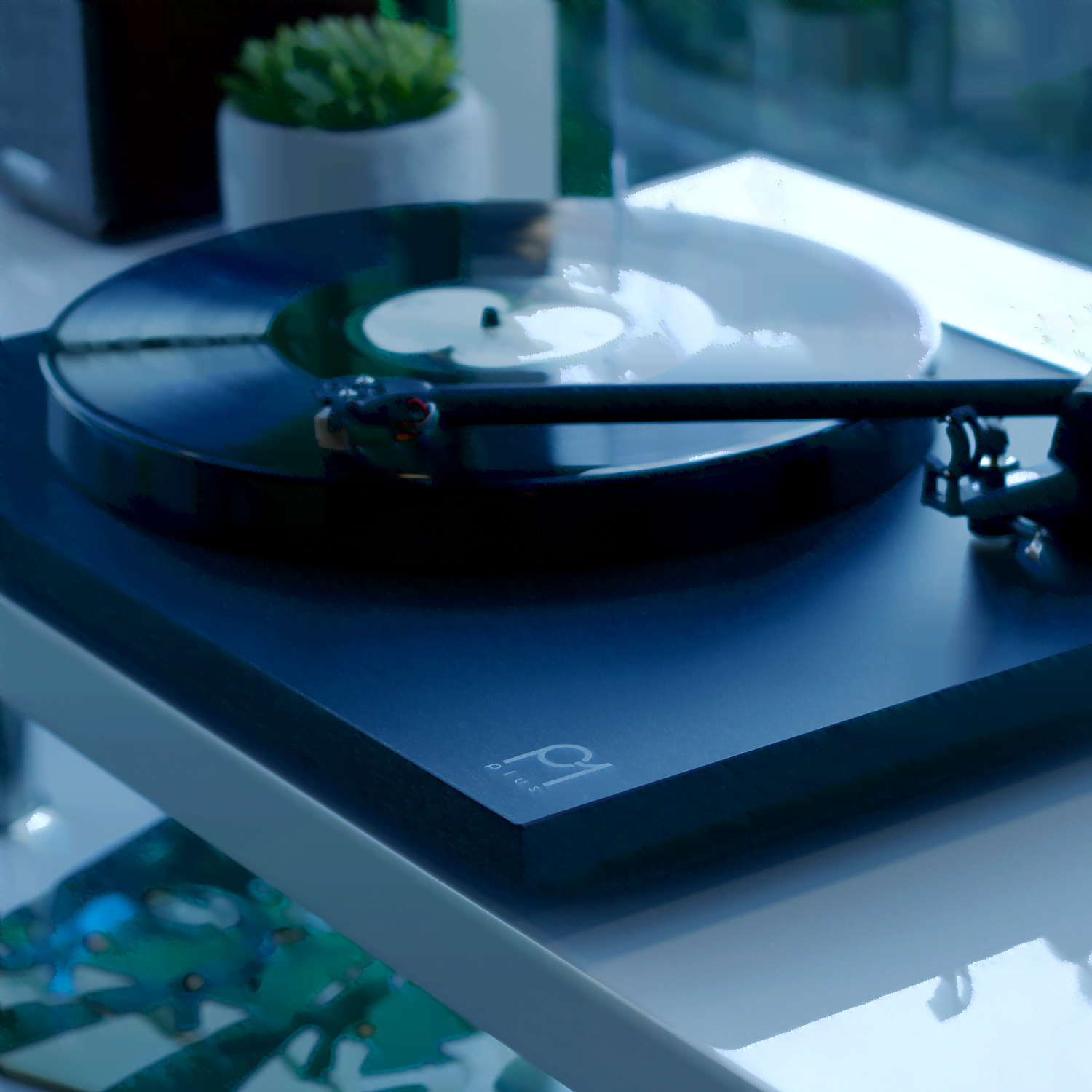 Rega Planar 1 Plus (mat sort)