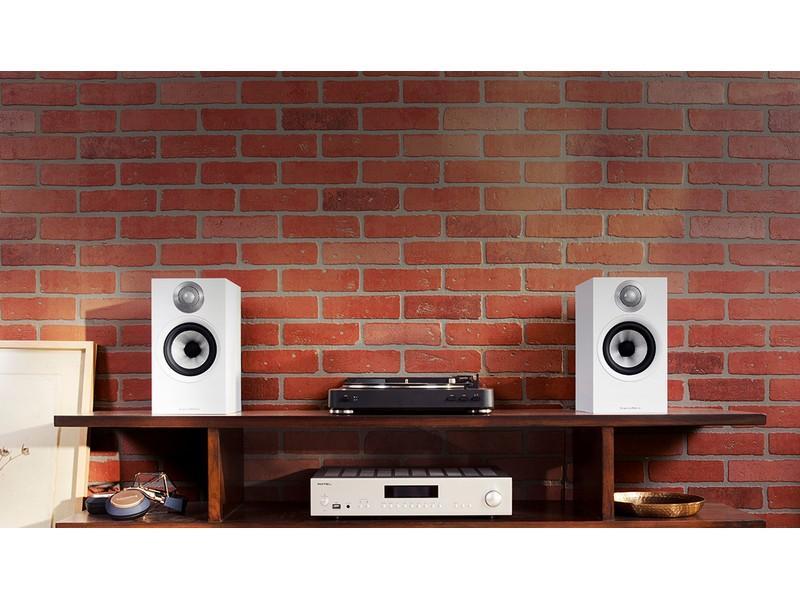 Bowers &amp; Wilkins 606 S3 (Hvid)