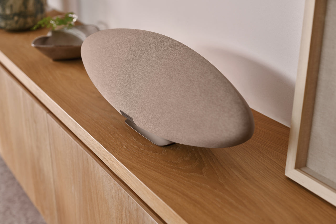 Bowers &amp; Wilkins Zeppelin Pro Edition (Space Grey)