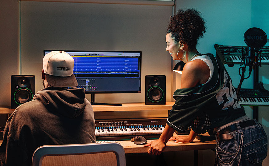 Mackie CR4.5BT (Par, Sort)