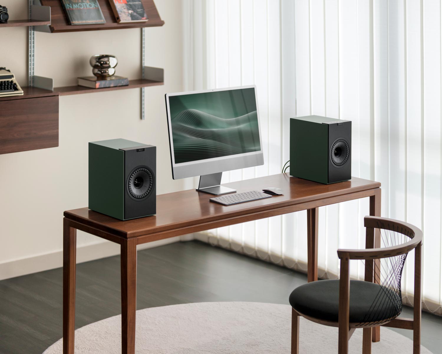 KEF Coda W