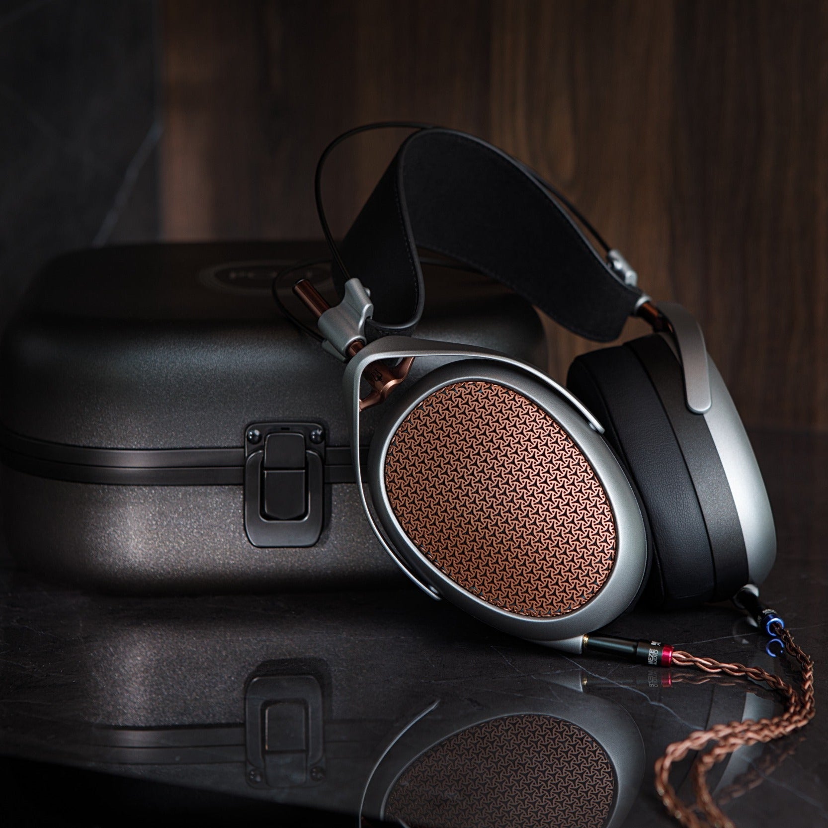 Meze Audio Poet